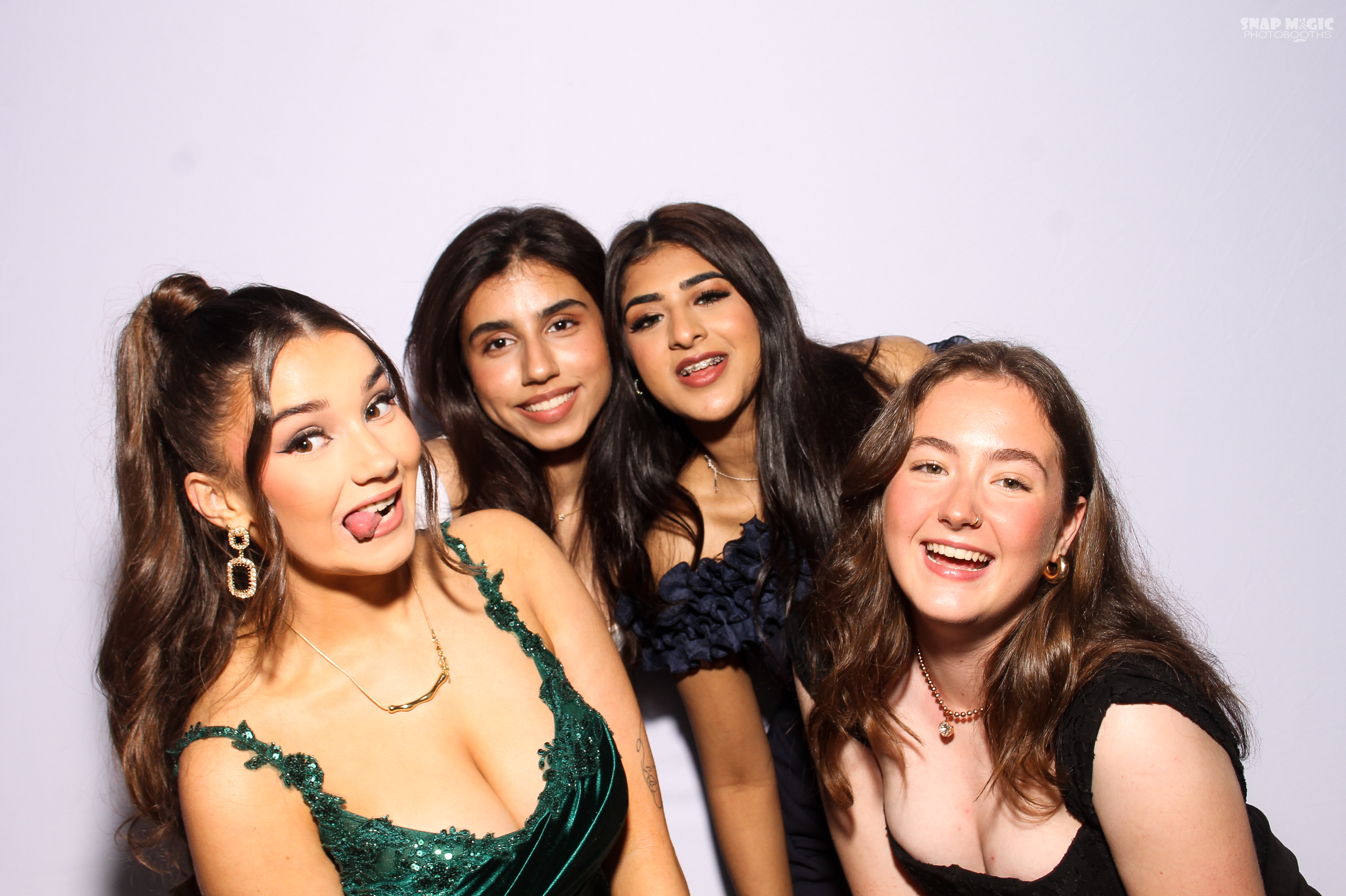 Ursuline College Debs | View more photos from the event at gallery.snapmagic.ie/u/SnapMagic/Ursuline-College-Debs