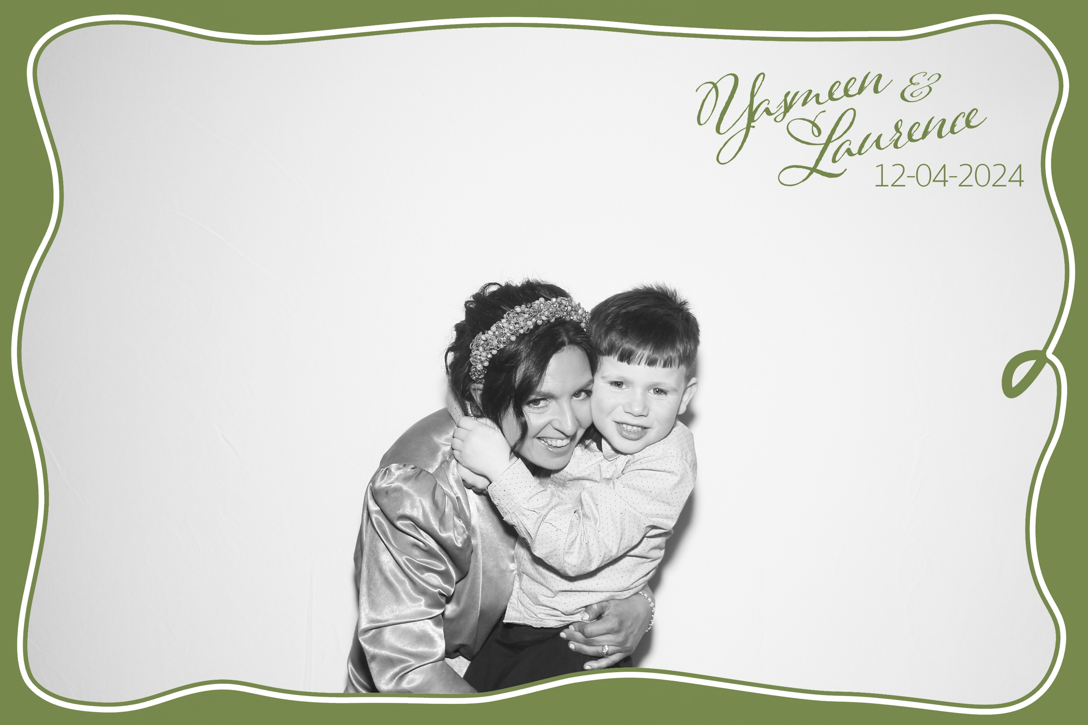 Yasmeen & Laurence Wedding | View more photos from the event at gallery.snapmagic.ie/u/SnapMagic/Yasmeen-Laurence-Wedding