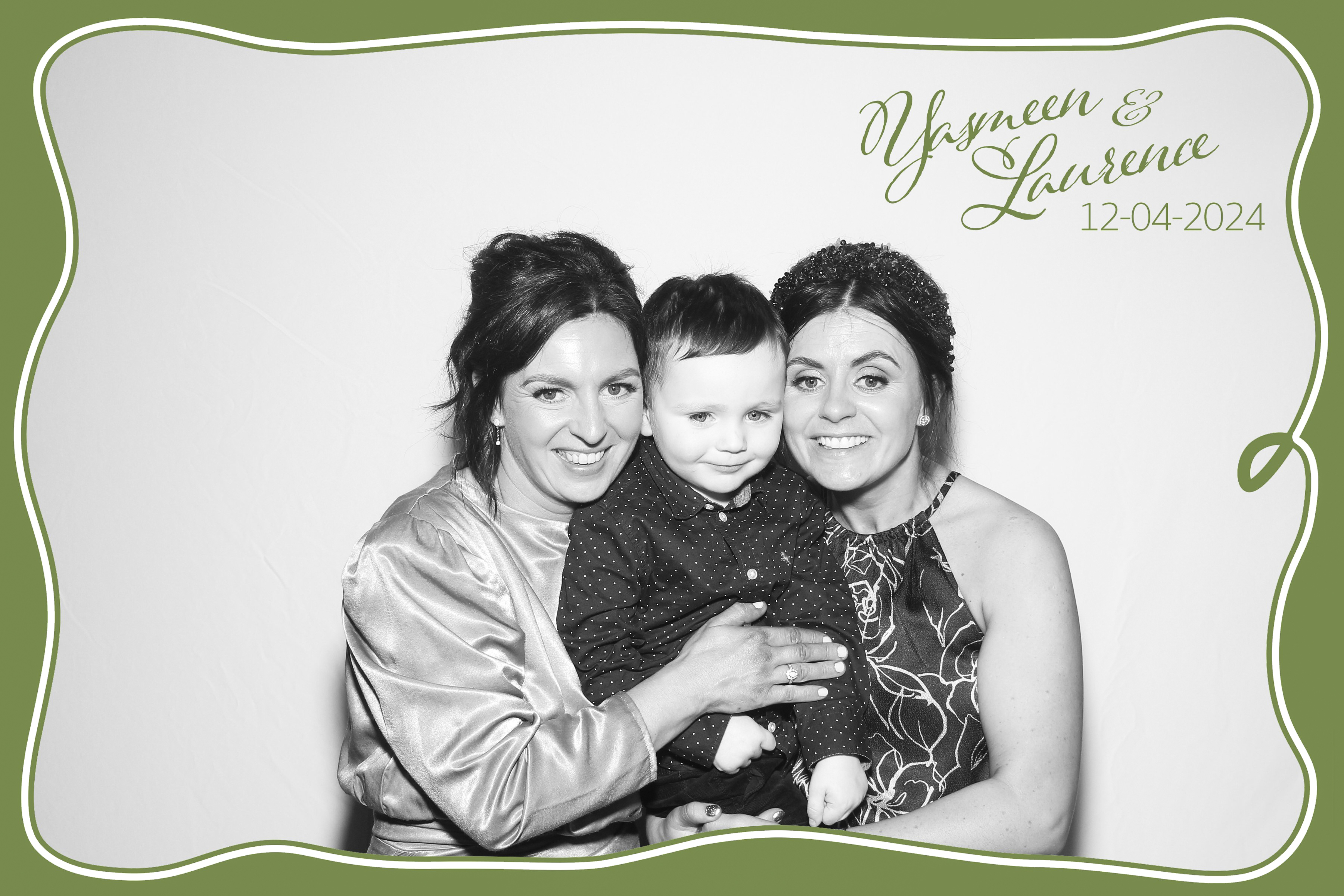 Yasmeen & Laurence Wedding | View more photos from the event at gallery.snapmagic.ie/u/SnapMagic/Yasmeen-Laurence-Wedding