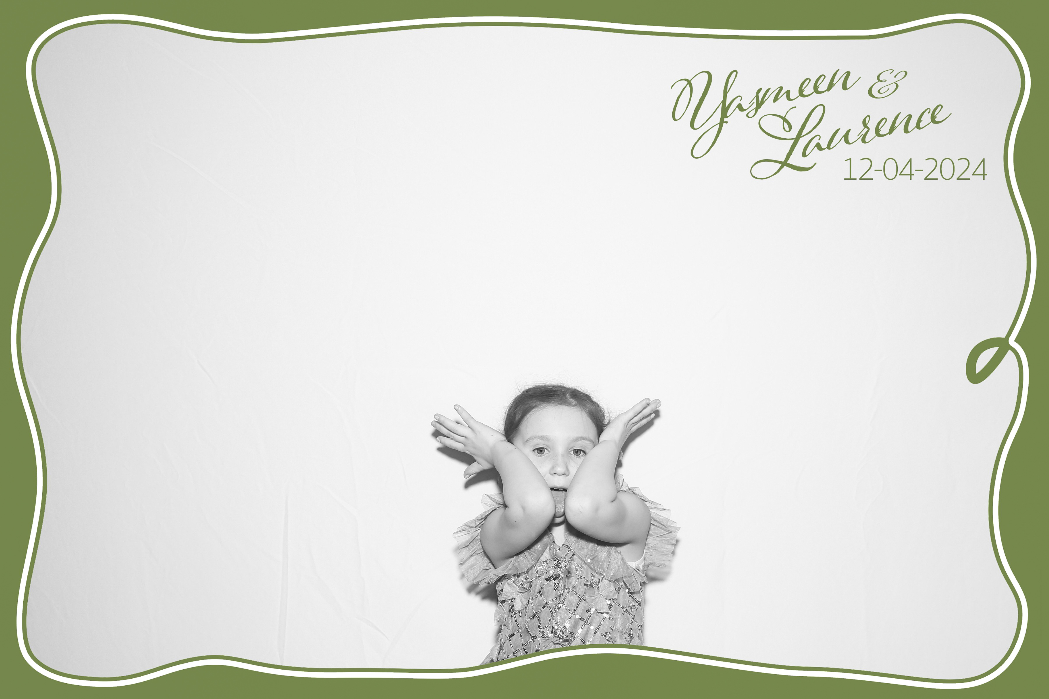 Yasmeen & Laurence Wedding | View more photos from the event at gallery.snapmagic.ie/u/SnapMagic/Yasmeen-Laurence-Wedding