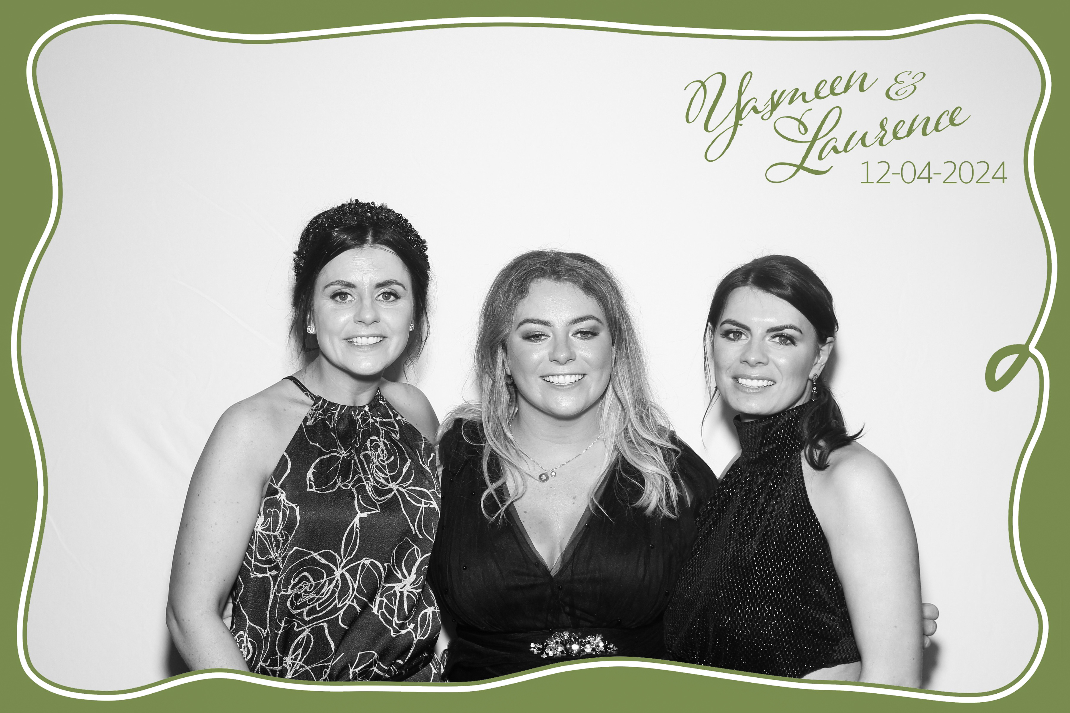 Yasmeen & Laurence Wedding | View more photos from the event at gallery.snapmagic.ie/u/SnapMagic/Yasmeen-Laurence-Wedding