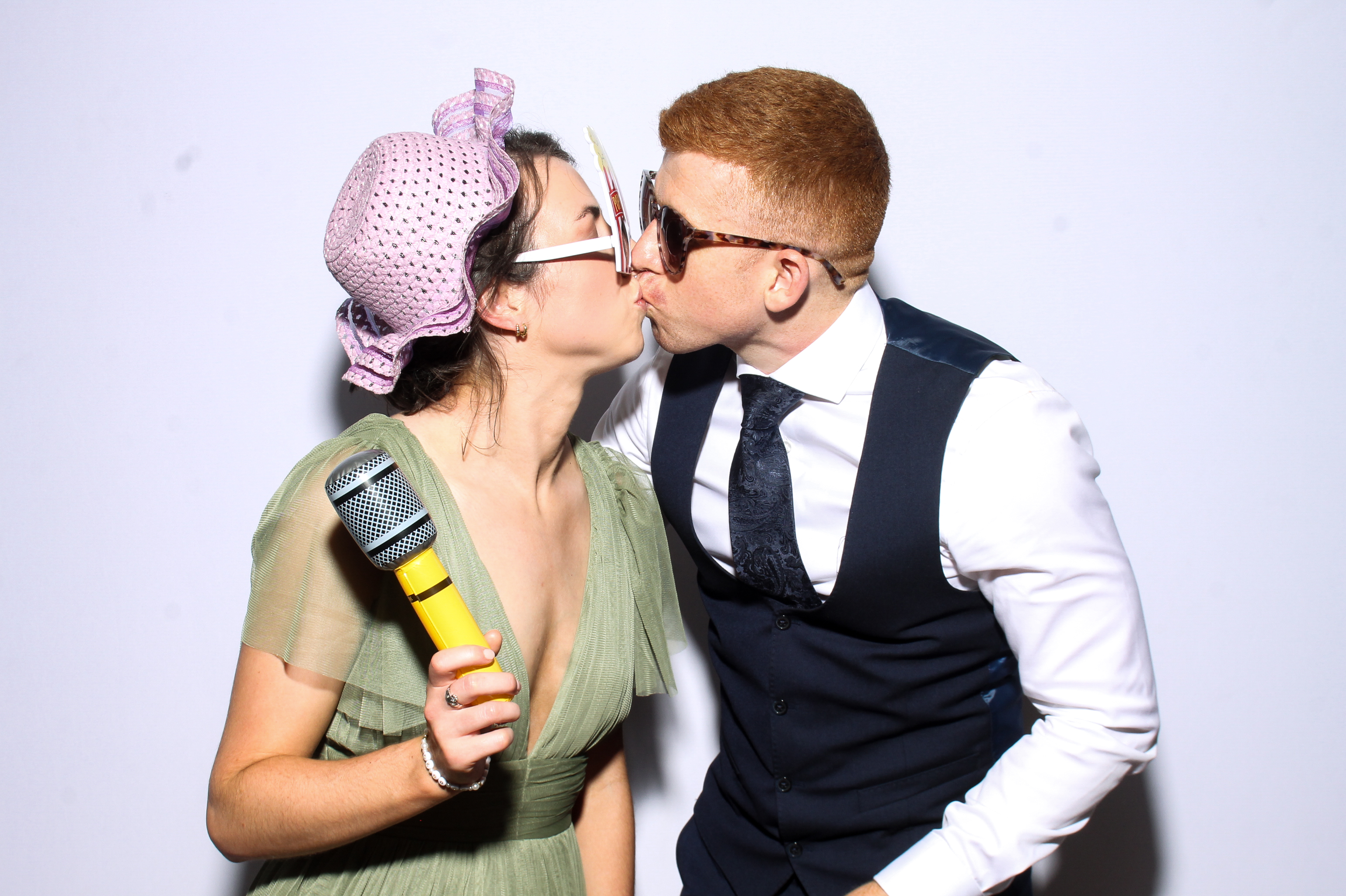 Abbie & Jamie | View more photos from the event at gallery.snapmagic.ie/u/SnapMagic/Abbie-Jamie