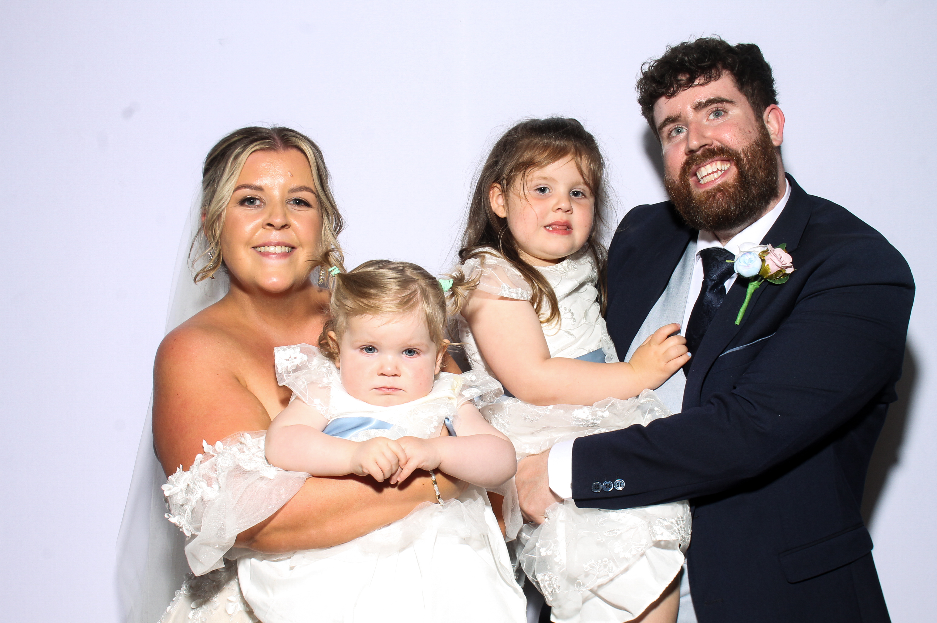 Abbie & Jamie | View more photos from the event at gallery.snapmagic.ie/u/SnapMagic/Abbie-Jamie