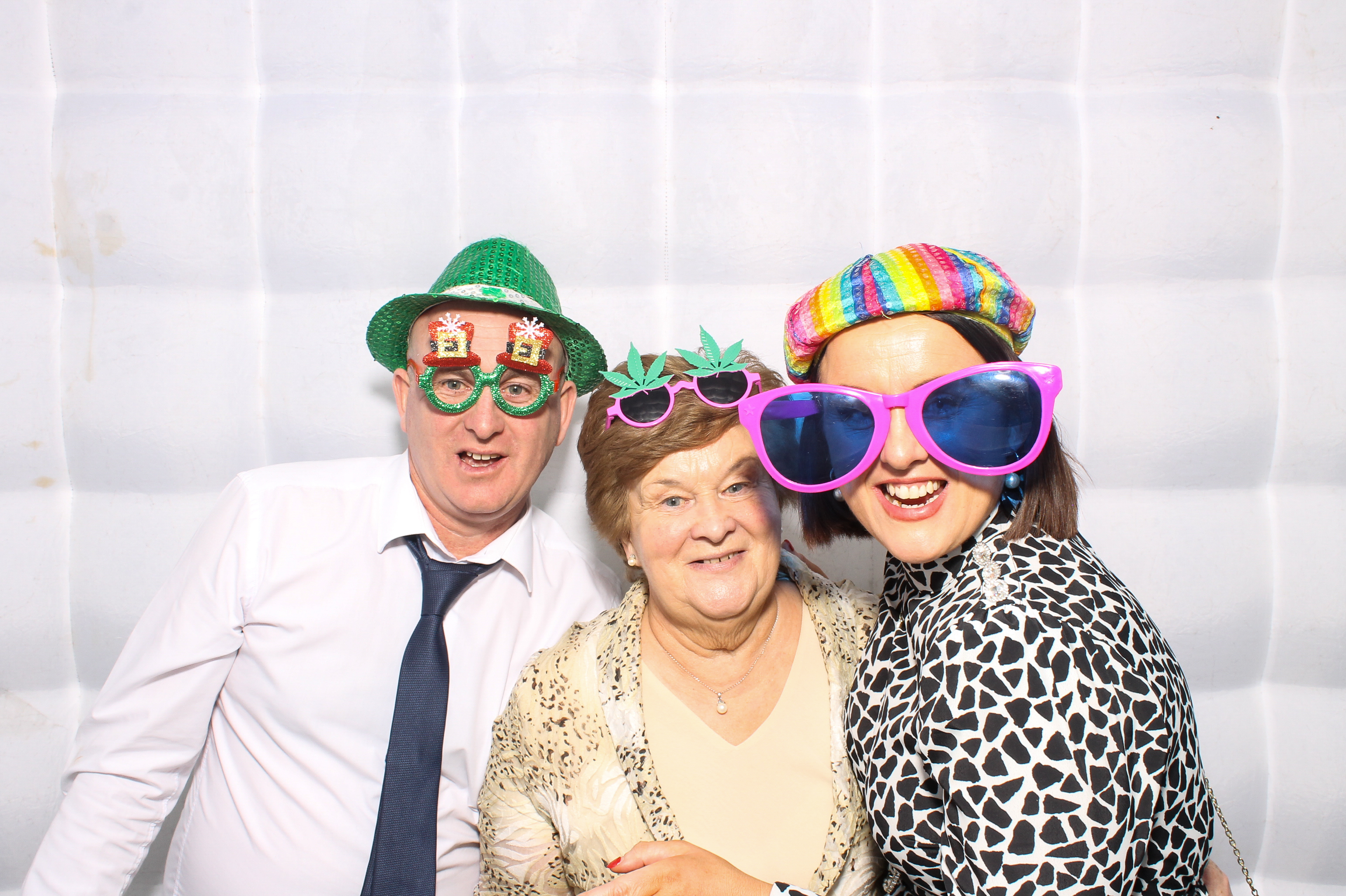 Aidan & Laura Anne's Wedding | View more photos from the event at gallery.snapmagic.ie/u/SnapMagic/Aidan-Laura-Annes-Wedding