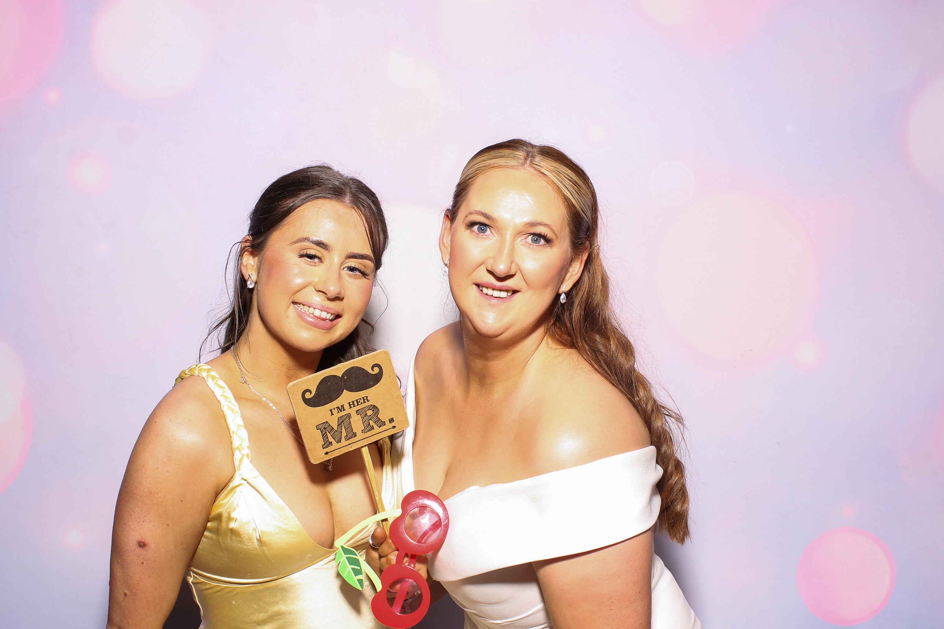 Aoife & Ruari's Wedding | View more photos from the event at gallery.snapmagic.ie/u/SnapMagic/Aoife-Ruaris-Wedding