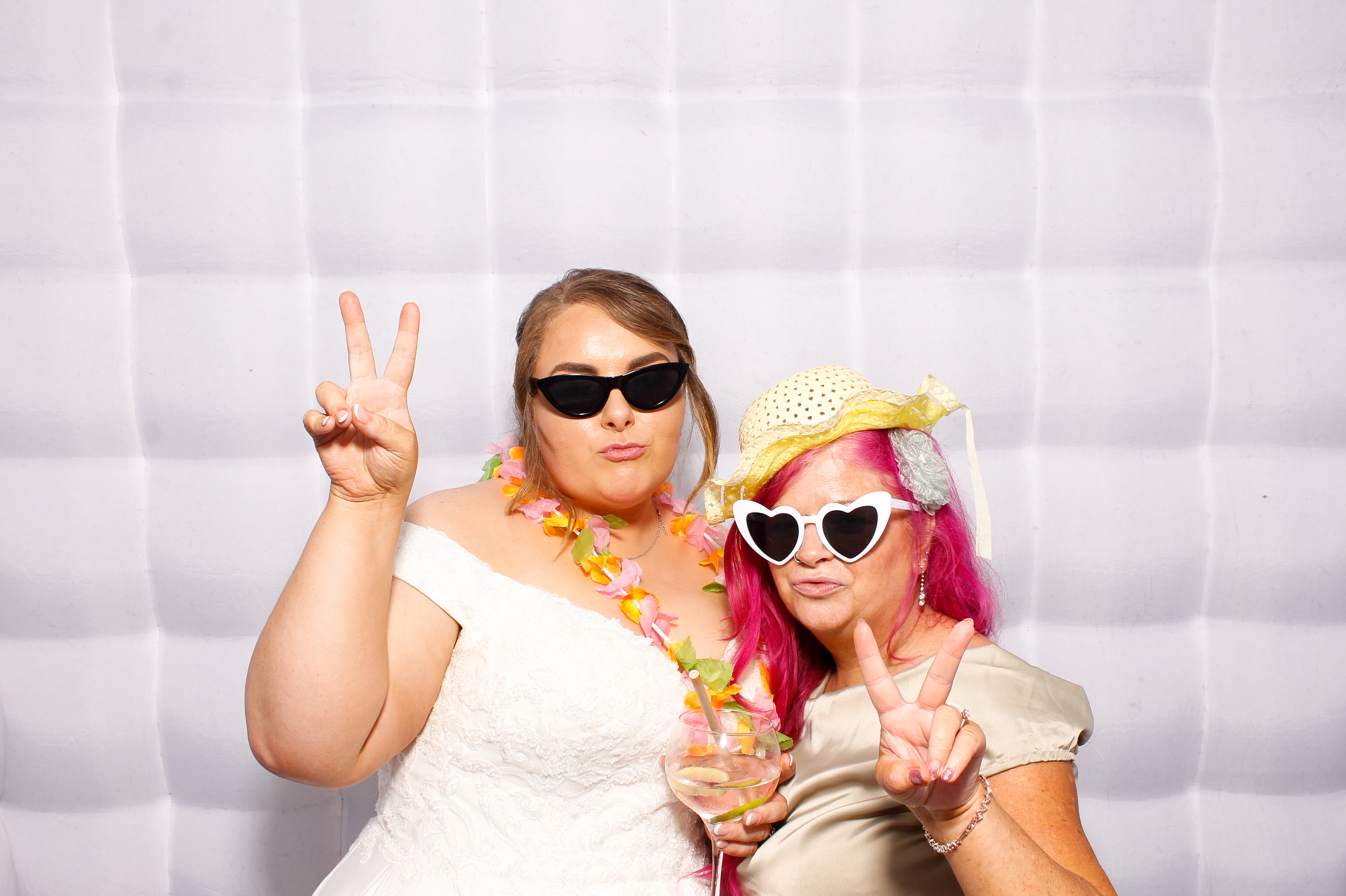 Ashling & Michael's Wedding | View more photos from the event at gallery.snapmagic.ie/u/SnapMagic/Ashling-Michaels-Wedding