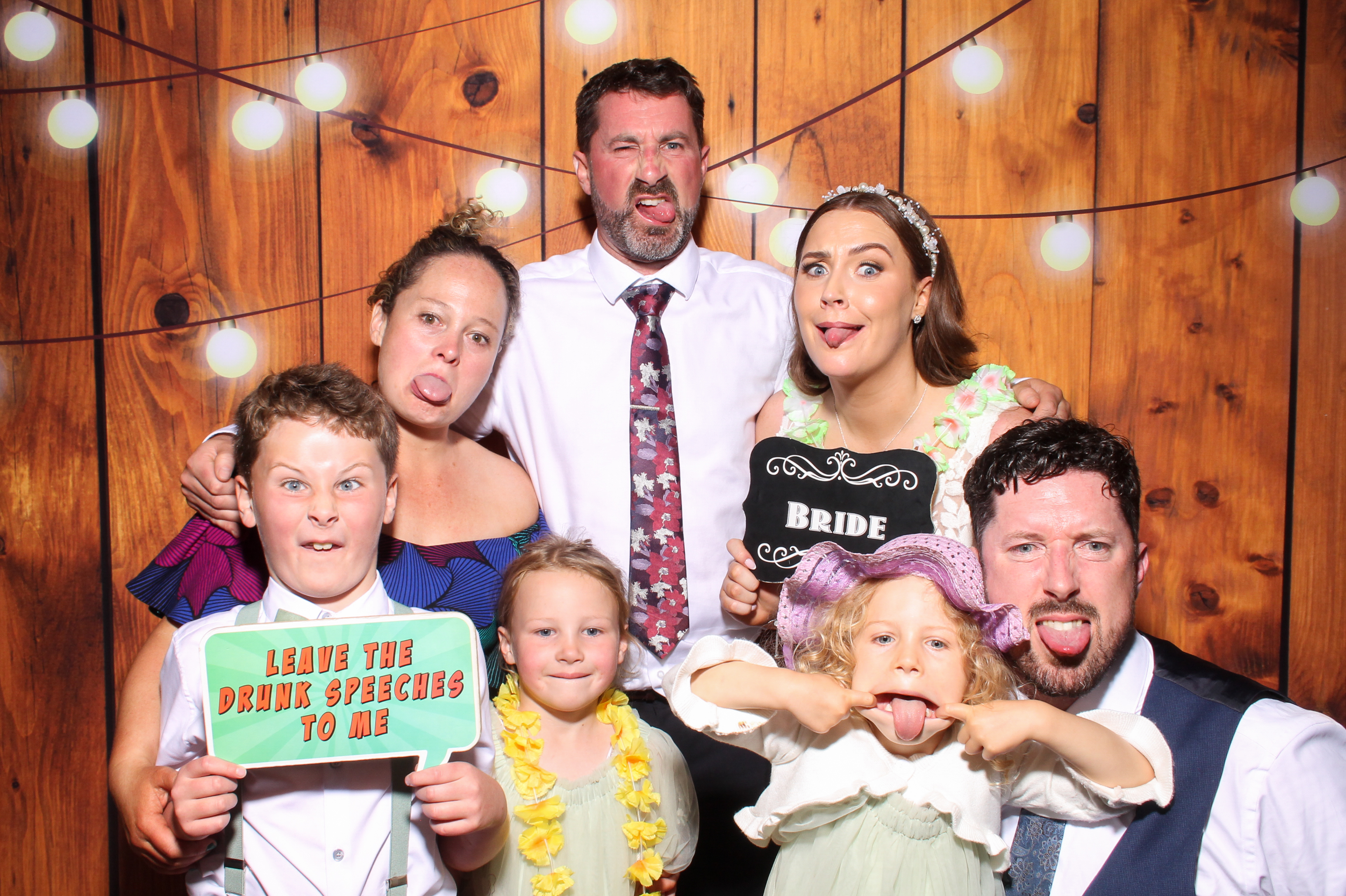 Chloe & Conor's Wedding | View more photos from the event at gallery.snapmagic.ie/u/SnapMagic/Chloe-Conors-Wedding