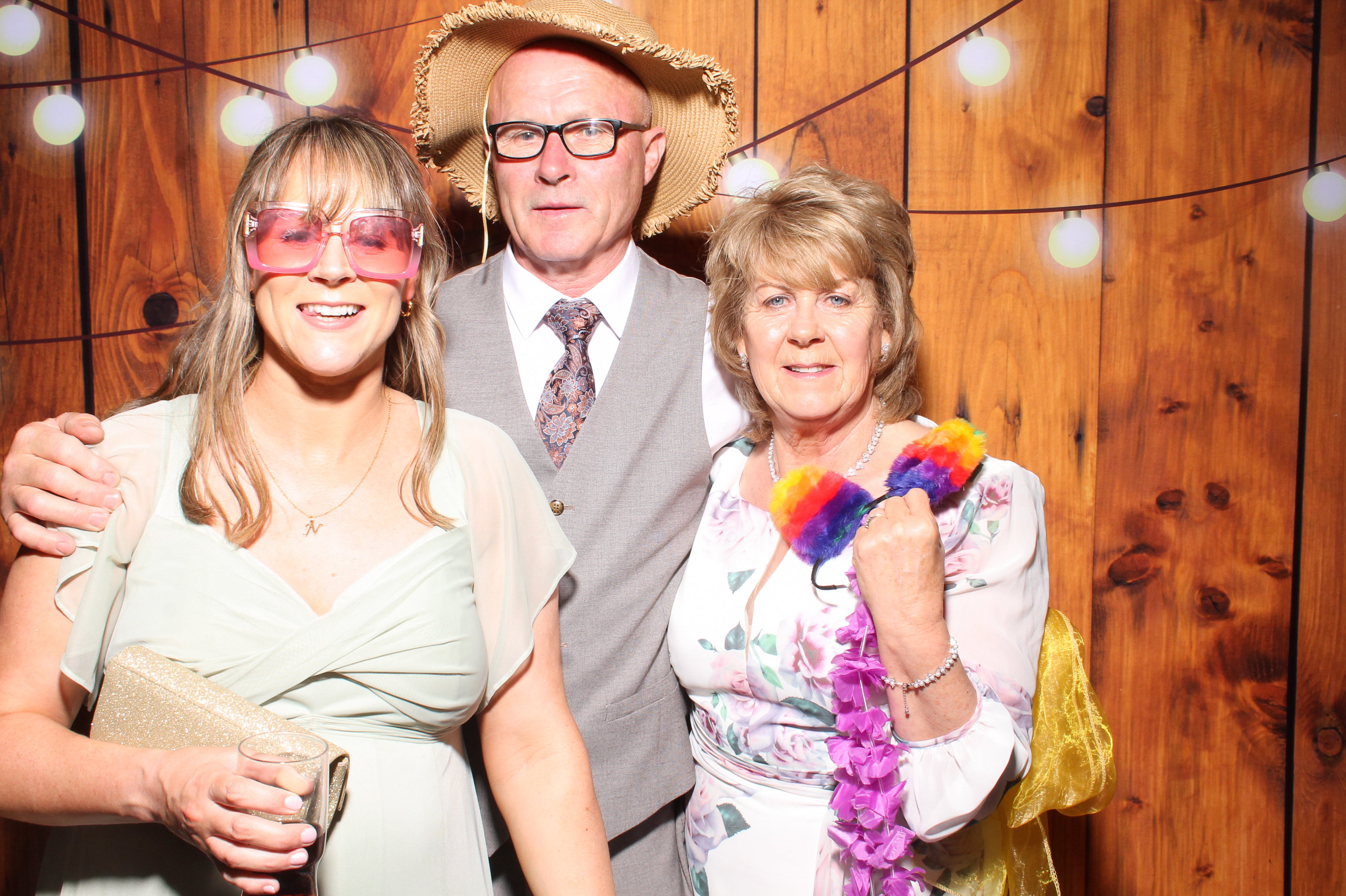 Chloe & Conor's Wedding | View more photos from the event at gallery.snapmagic.ie/u/SnapMagic/Chloe-Conors-Wedding