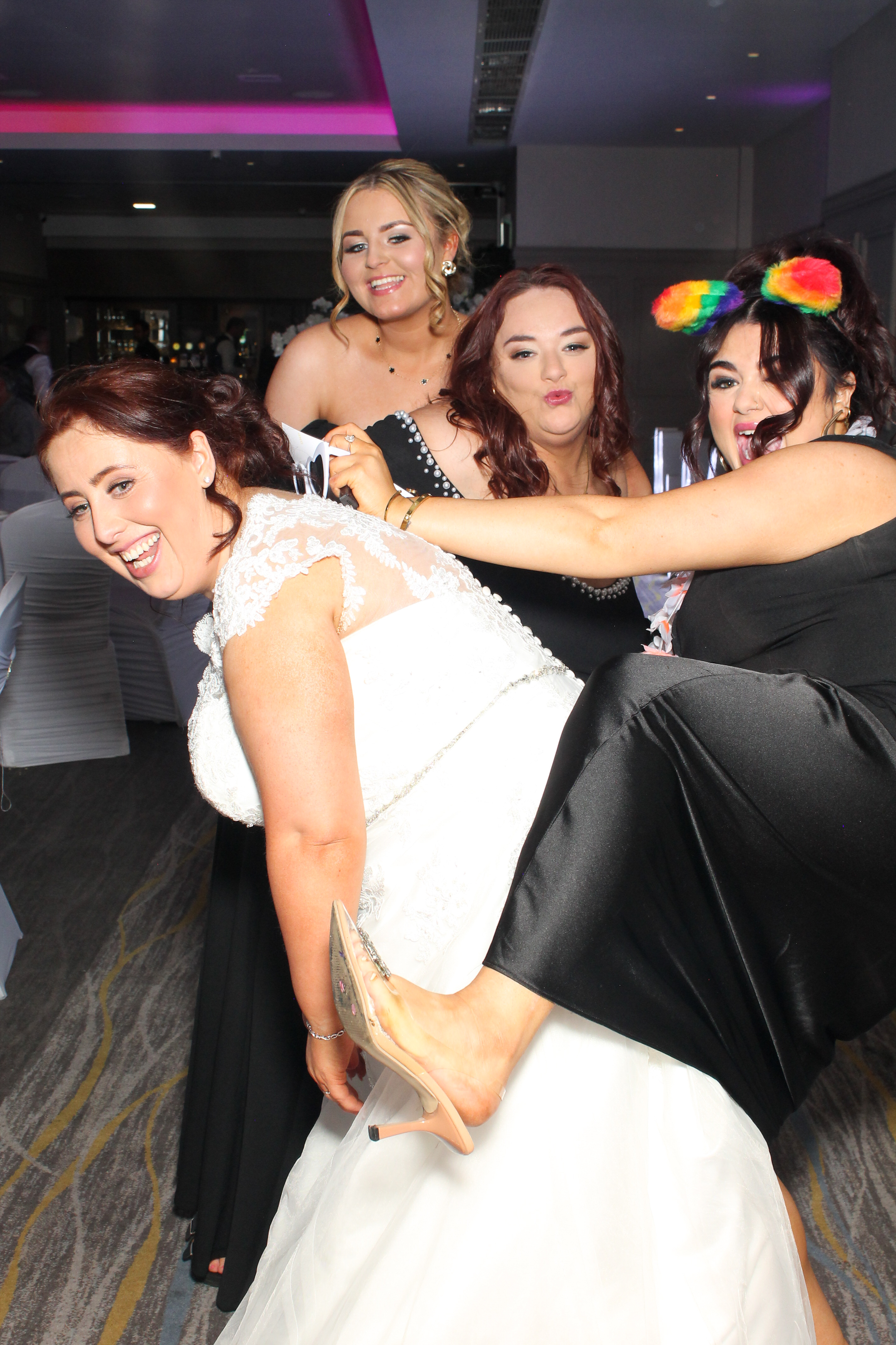 Christine & Niall's Wedding | View more photos from the event at gallery.snapmagic.ie/u/SnapMagic/Christine-Nialls-Wedding
