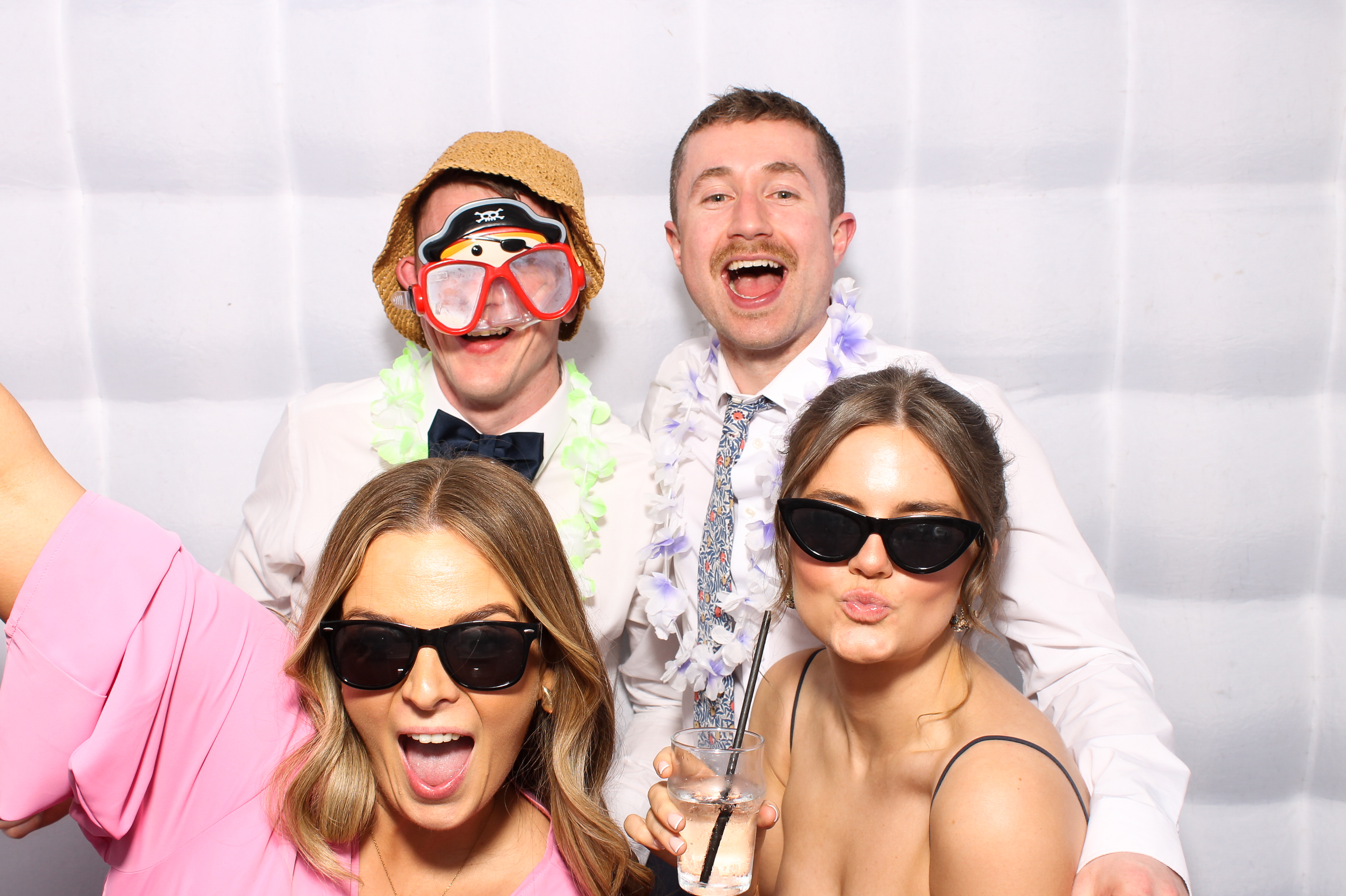 Ciaran & Eimear's Wedding | View more photos from the event at gallery.snapmagic.ie/u/SnapMagic/Ciaran-Eimears-Wedding