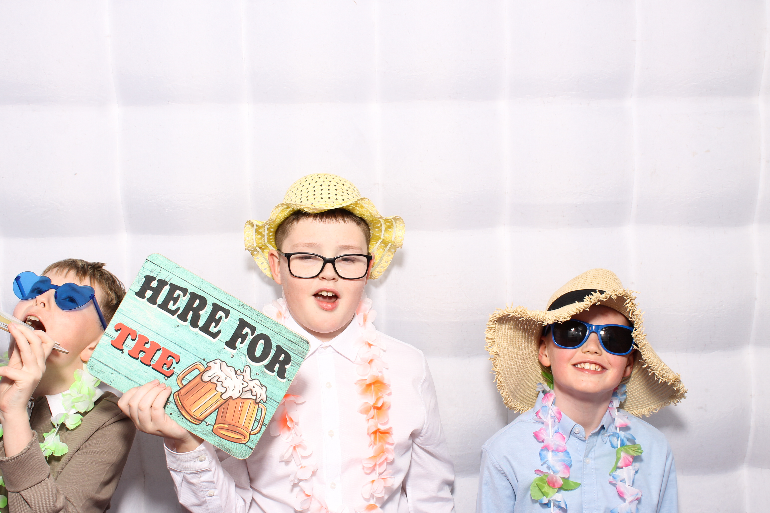 Ciaran & Eimear's Wedding | View more photos from the event at gallery.snapmagic.ie/u/SnapMagic/Ciaran-Eimears-Wedding