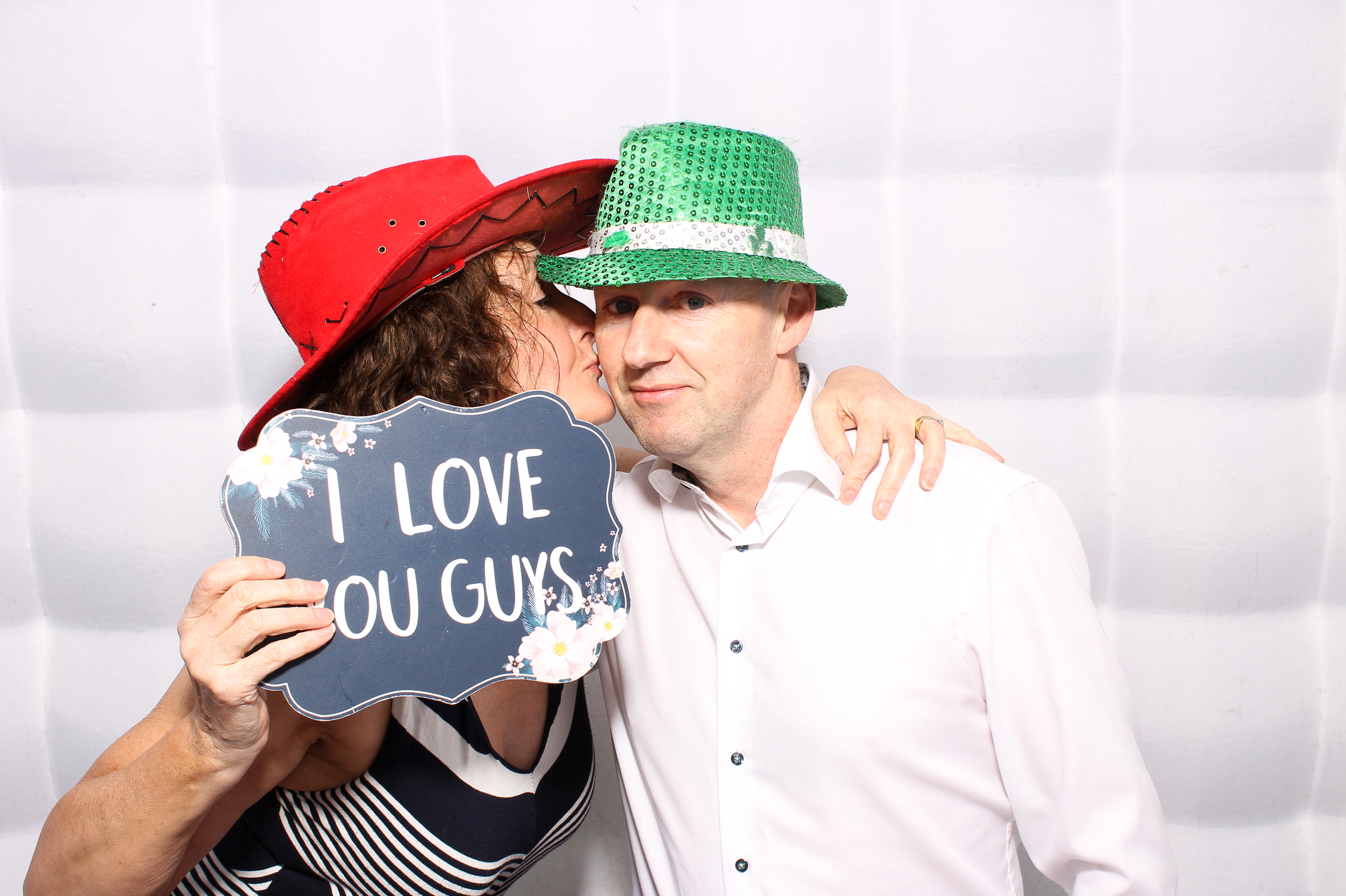 Ciaran & Eimear's Wedding | View more photos from the event at gallery.snapmagic.ie/u/SnapMagic/Ciaran-Eimears-Wedding