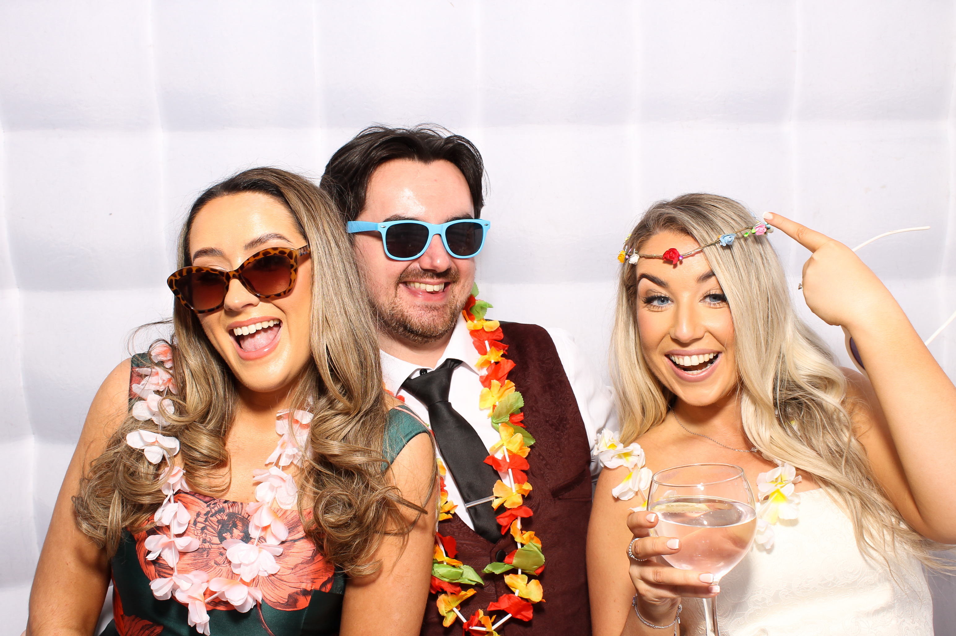 Ciaran & Eimear's Wedding | View more photos from the event at gallery.snapmagic.ie/u/SnapMagic/Ciaran-Eimears-Wedding