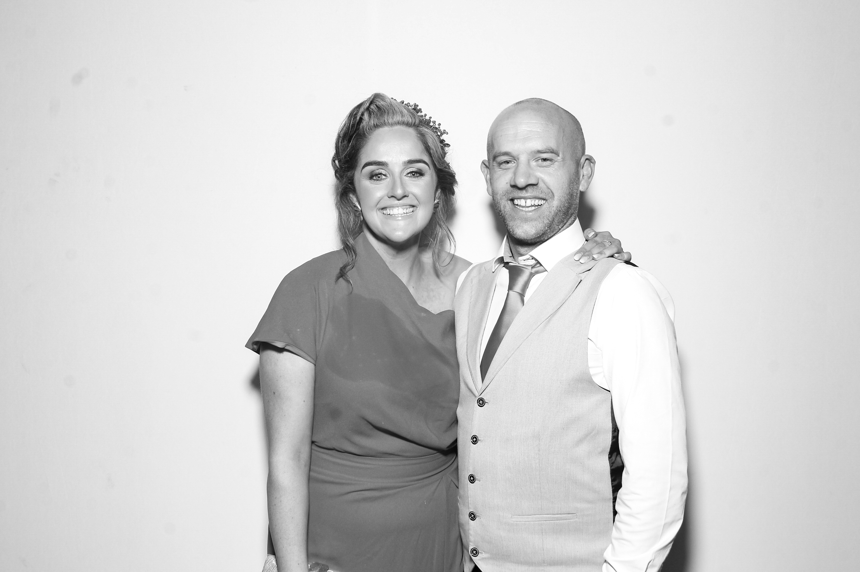 Ciaran & Oonagh | View more photos from the event at gallery.snapmagic.ie/u/SnapMagic/Ciaran-Oonagh