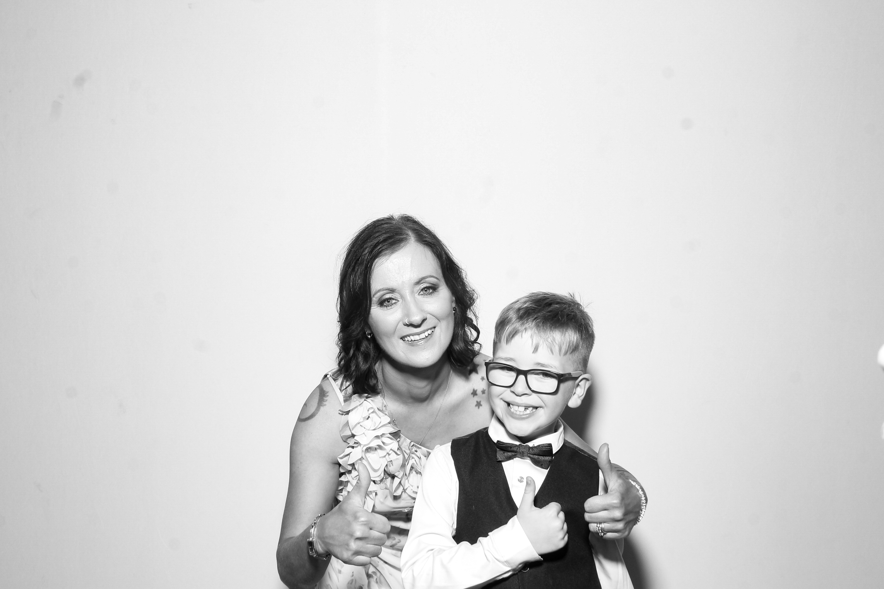 Ciaran & Oonagh | View more photos from the event at gallery.snapmagic.ie/u/SnapMagic/Ciaran-Oonagh
