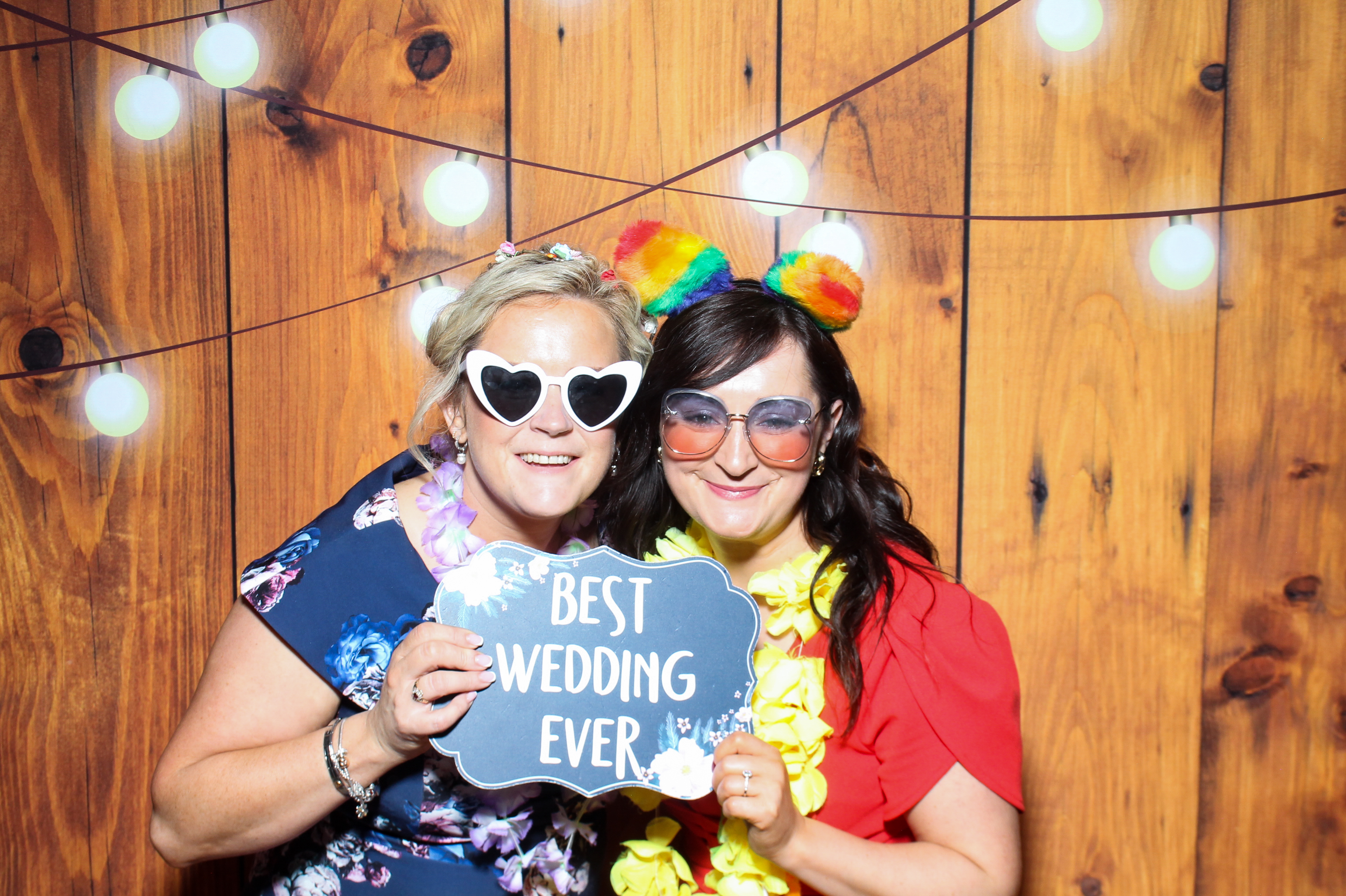 Ciaran & Oonagh | View more photos from the event at gallery.snapmagic.ie/u/SnapMagic/Ciaran-Oonagh