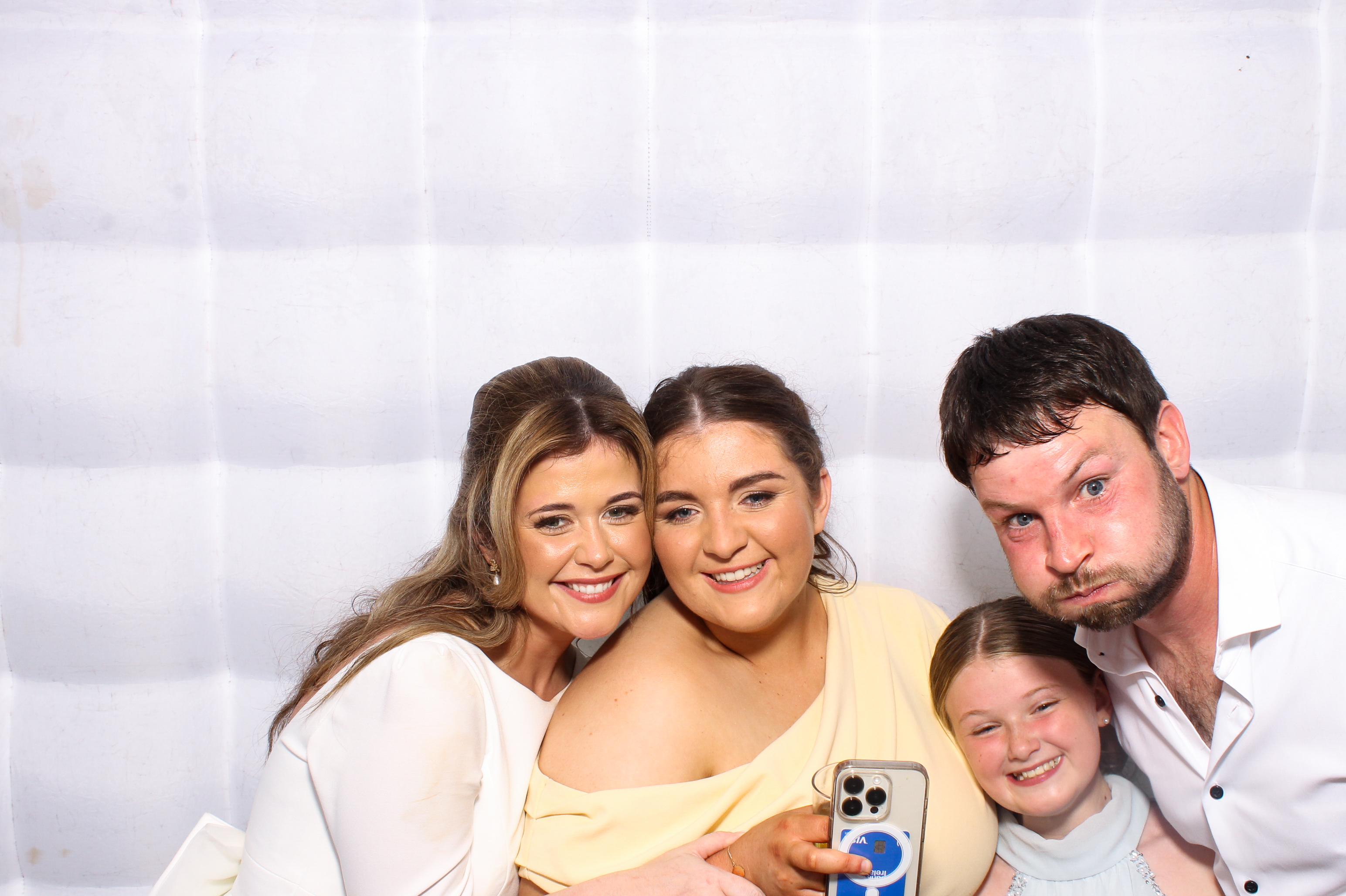 Claire & Darragh | View more photos from the event at gallery.snapmagic.ie/u/SnapMagic/Claire-Darragh