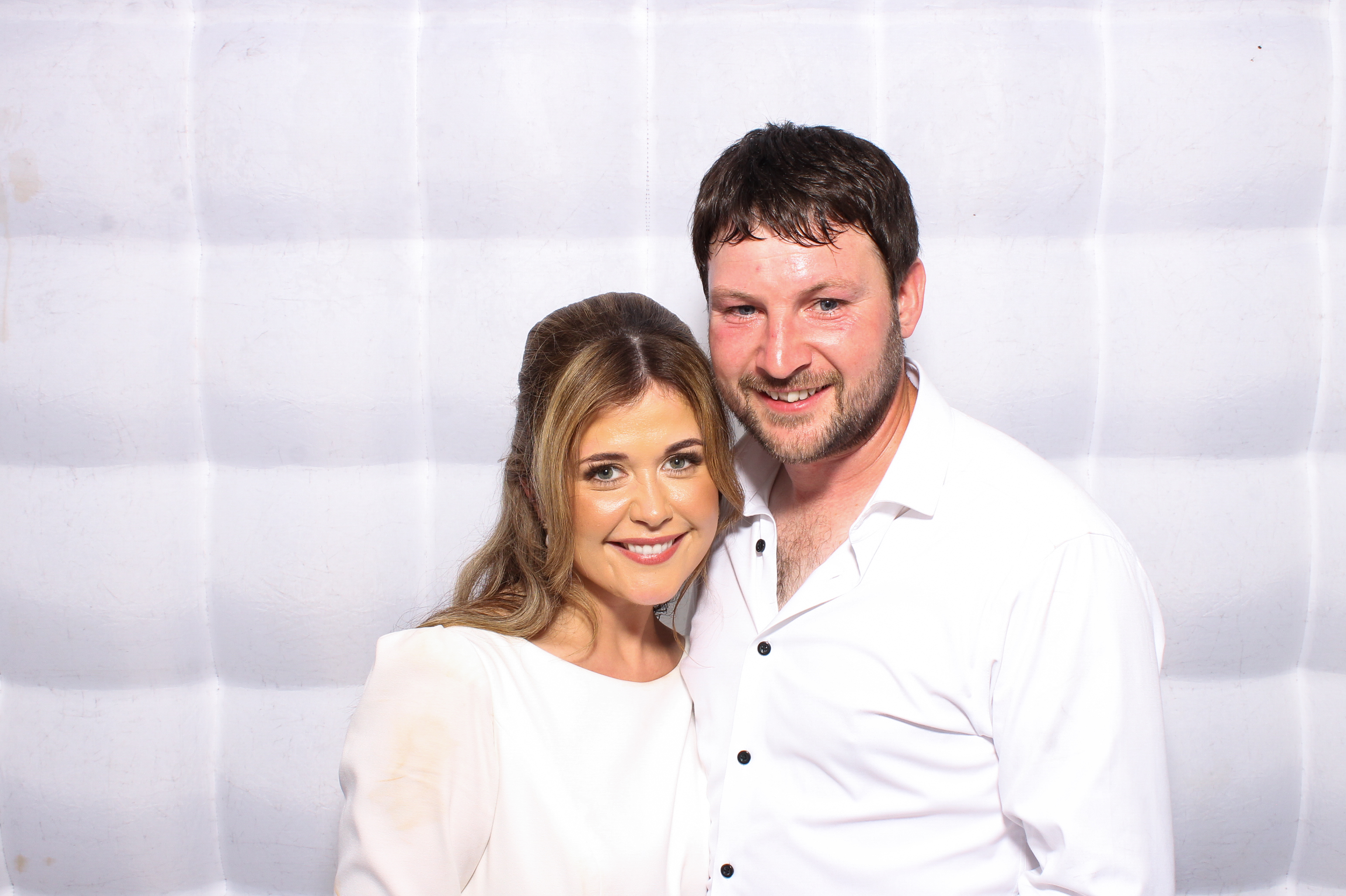 Claire & Darragh | View more photos from the event at gallery.snapmagic.ie/u/SnapMagic/Claire-Darragh