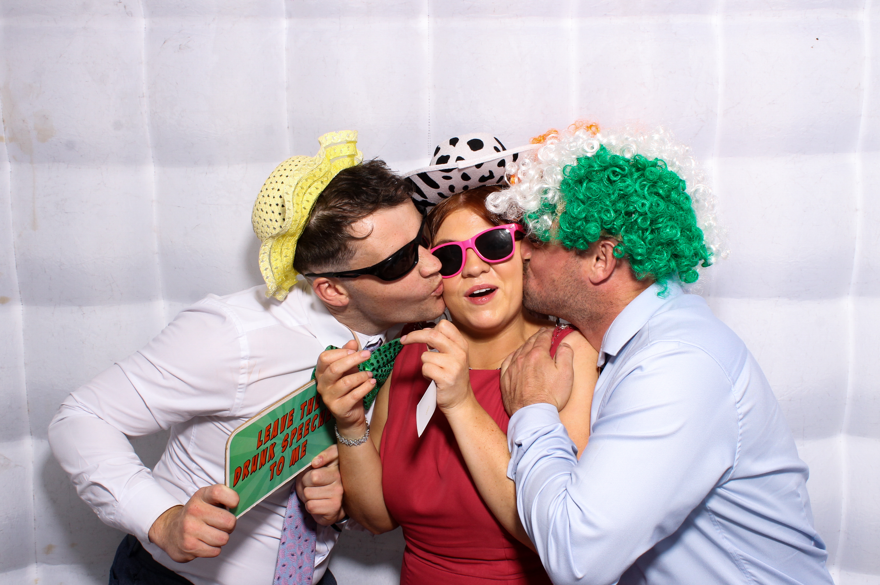 Claire & Darragh | View more photos from the event at gallery.snapmagic.ie/u/SnapMagic/Claire-Darragh