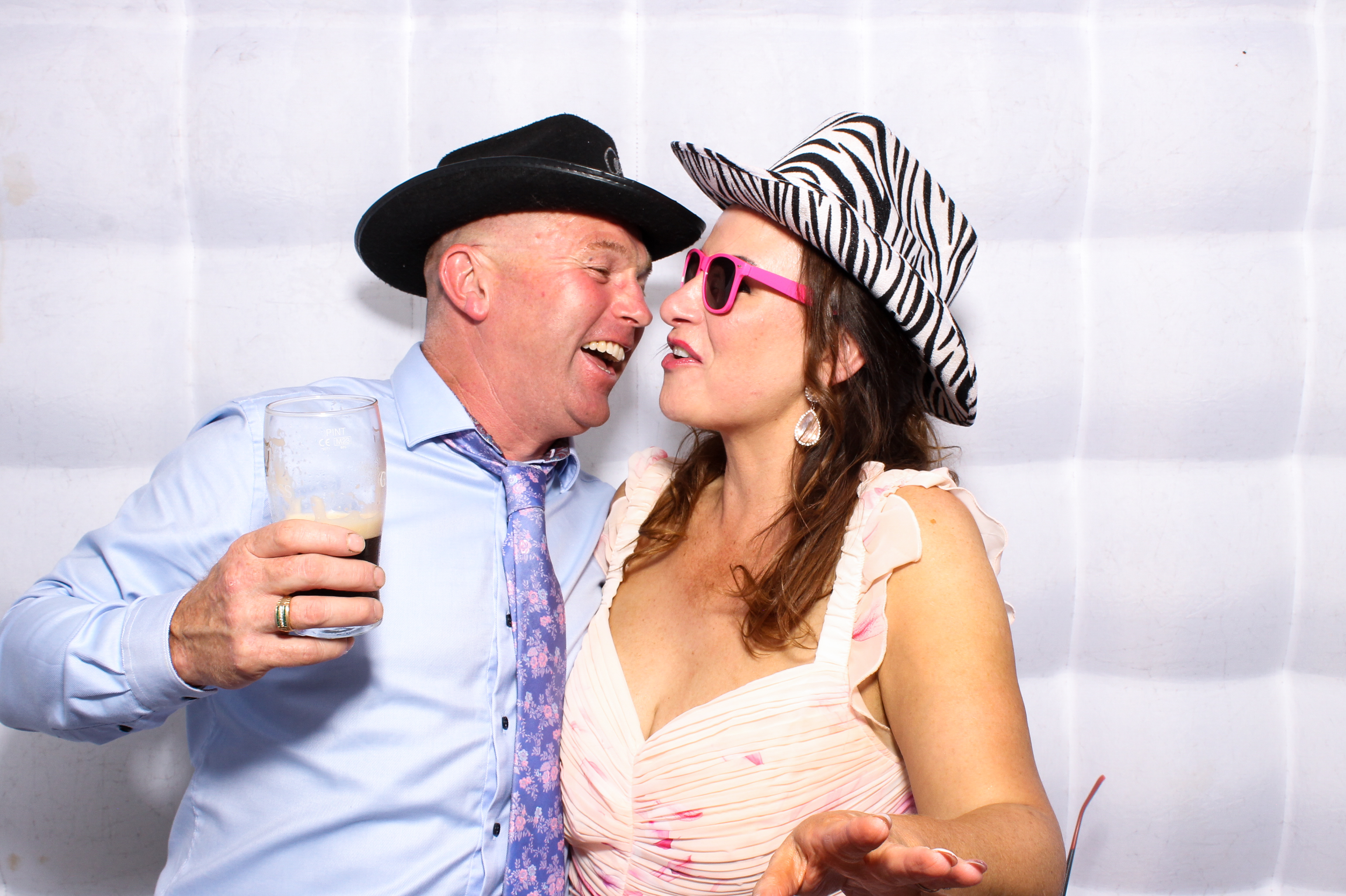 Claire & Darragh | View more photos from the event at gallery.snapmagic.ie/u/SnapMagic/Claire-Darragh
