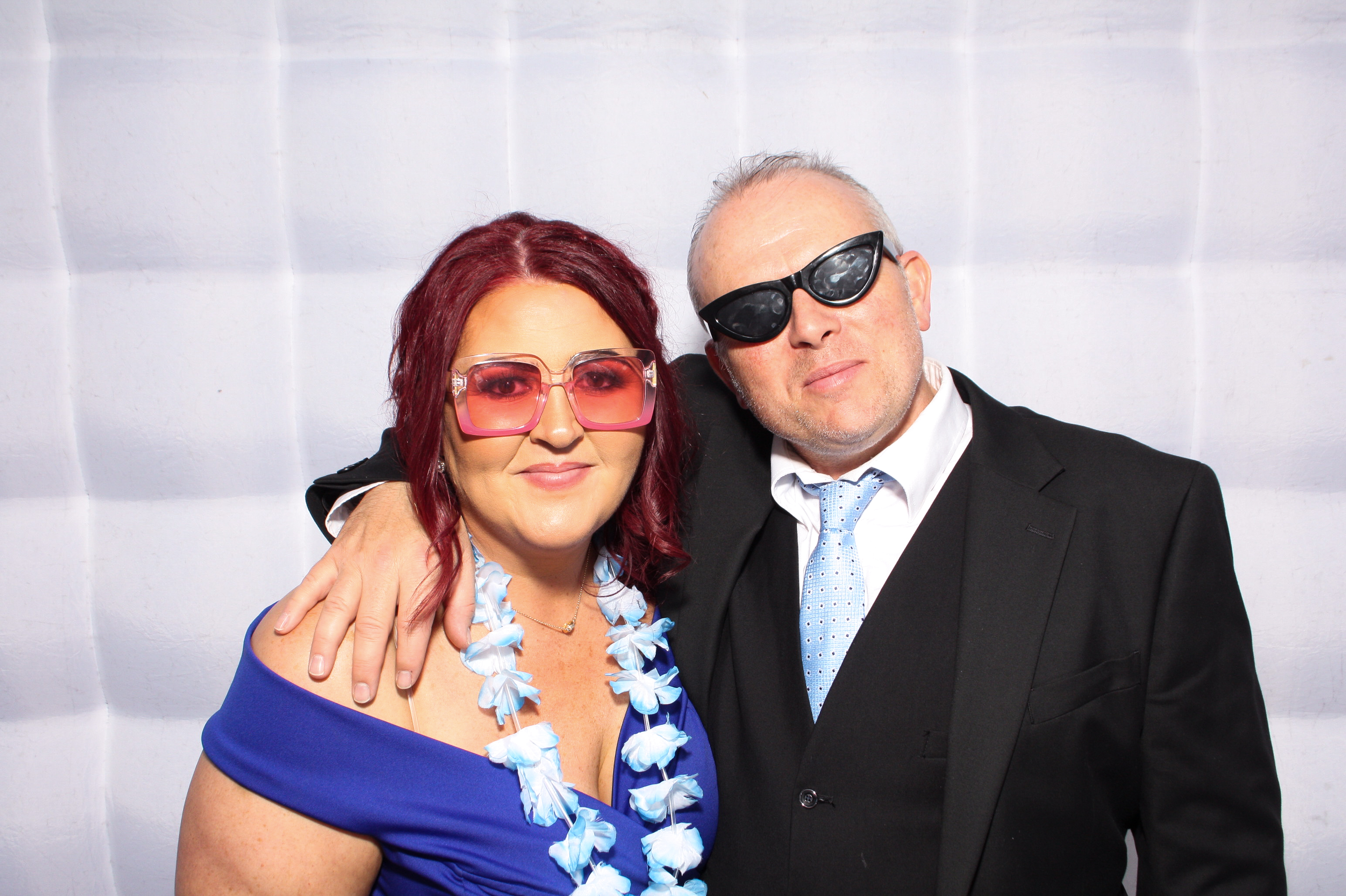 Danielle & Simon | View more photos from the event at gallery.snapmagic.ie/u/SnapMagic/Danielle-Simon