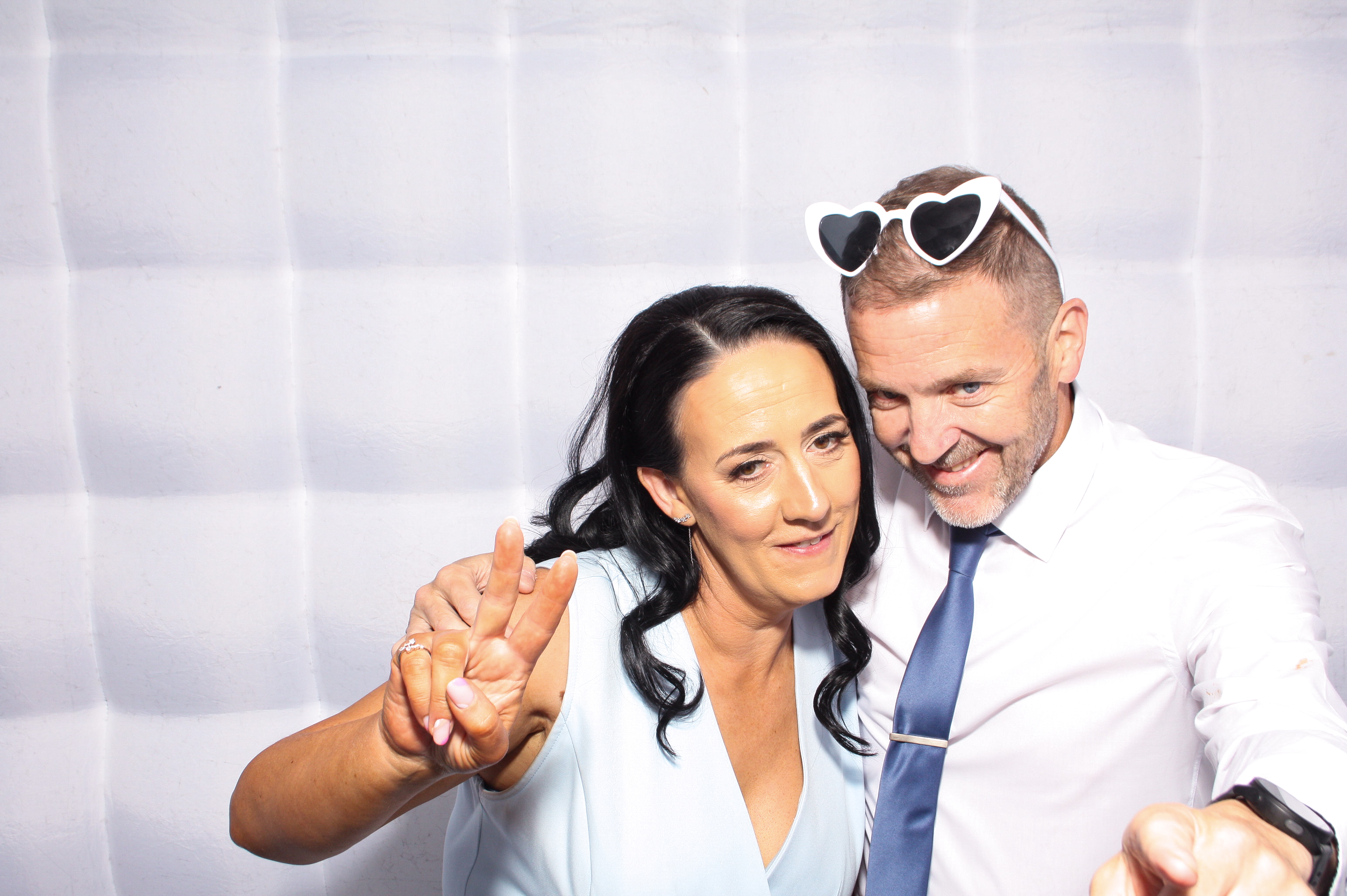 Danielle & Simon | View more photos from the event at gallery.snapmagic.ie/u/SnapMagic/Danielle-Simon