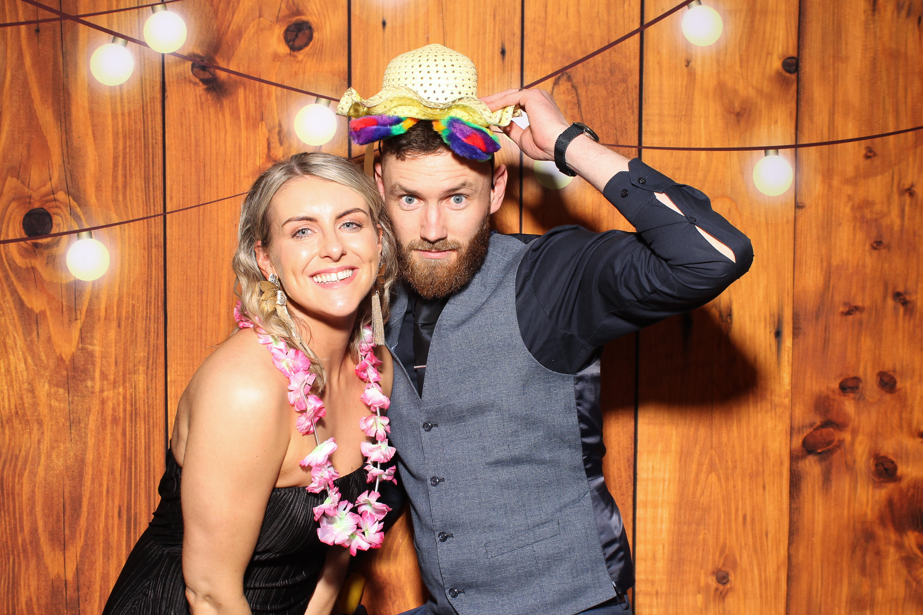 Emer & Conor's Wedding | View more photos from the event at gallery.snapmagic.ie/u/SnapMagic/Emer-Conors-Wedding