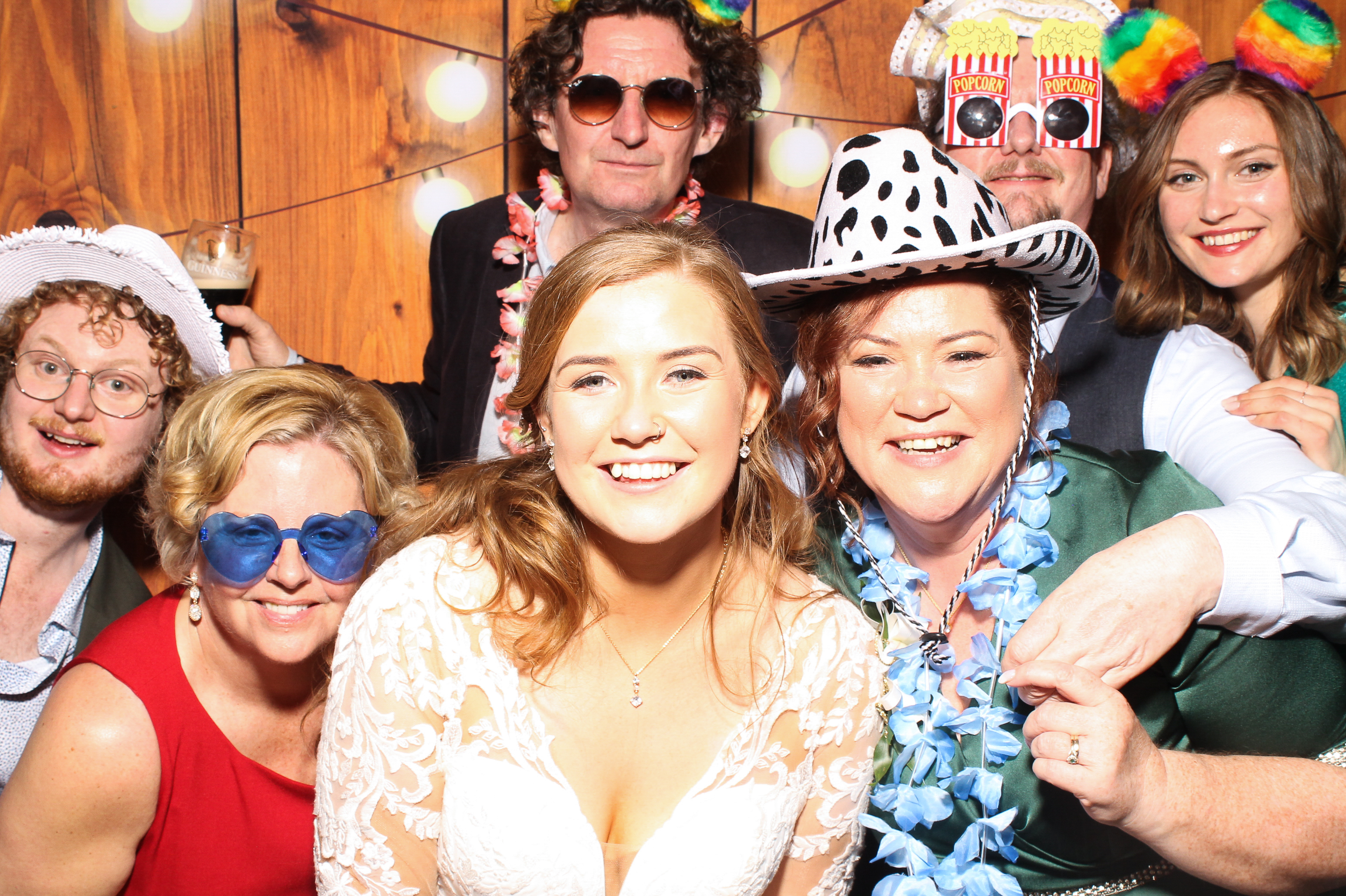 Emer & Conor's Wedding | View more photos from the event at gallery.snapmagic.ie/u/SnapMagic/Emer-Conors-Wedding