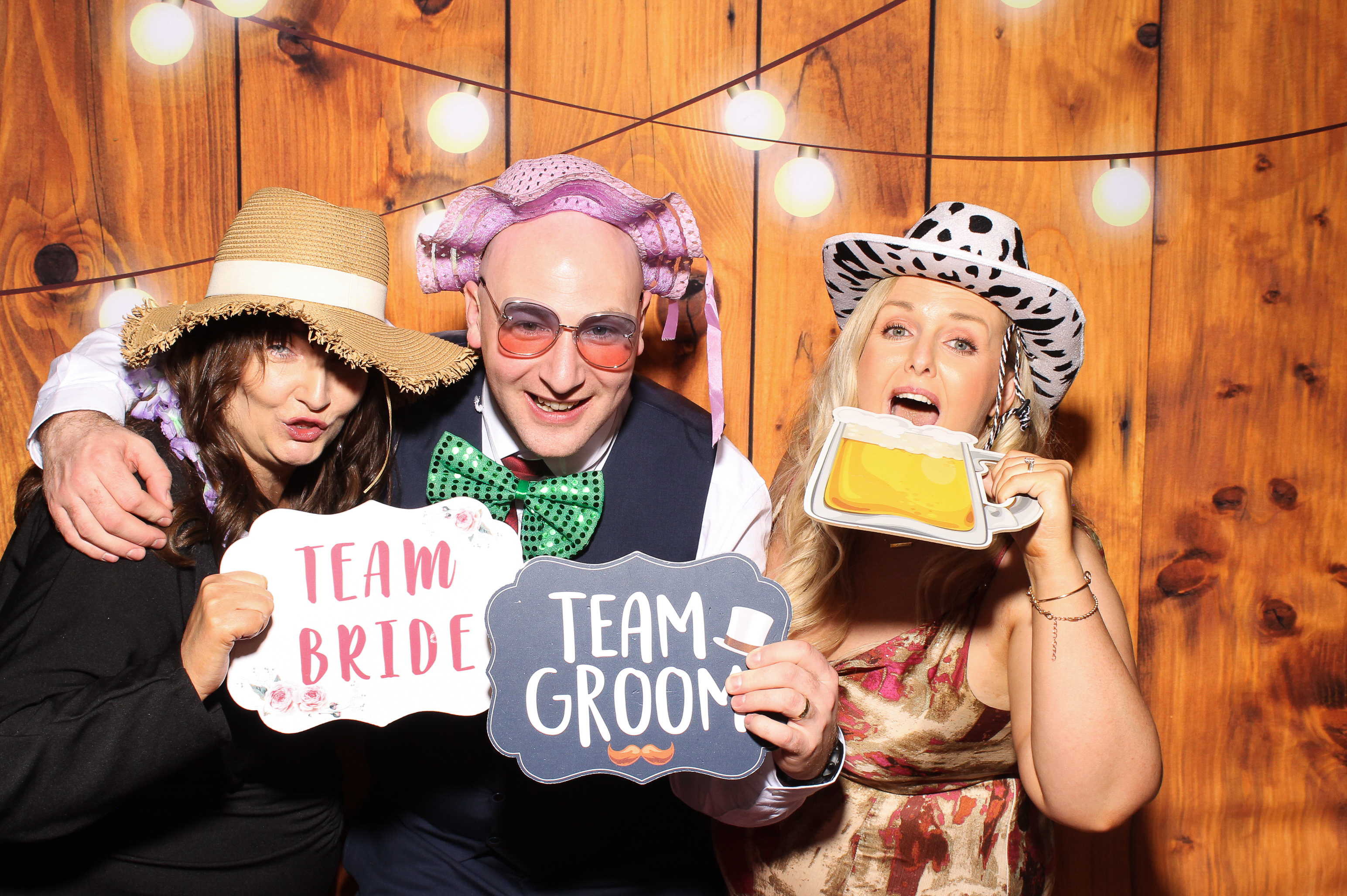 Emer & Conor's Wedding | View more photos from the event at gallery.snapmagic.ie/u/SnapMagic/Emer-Conors-Wedding