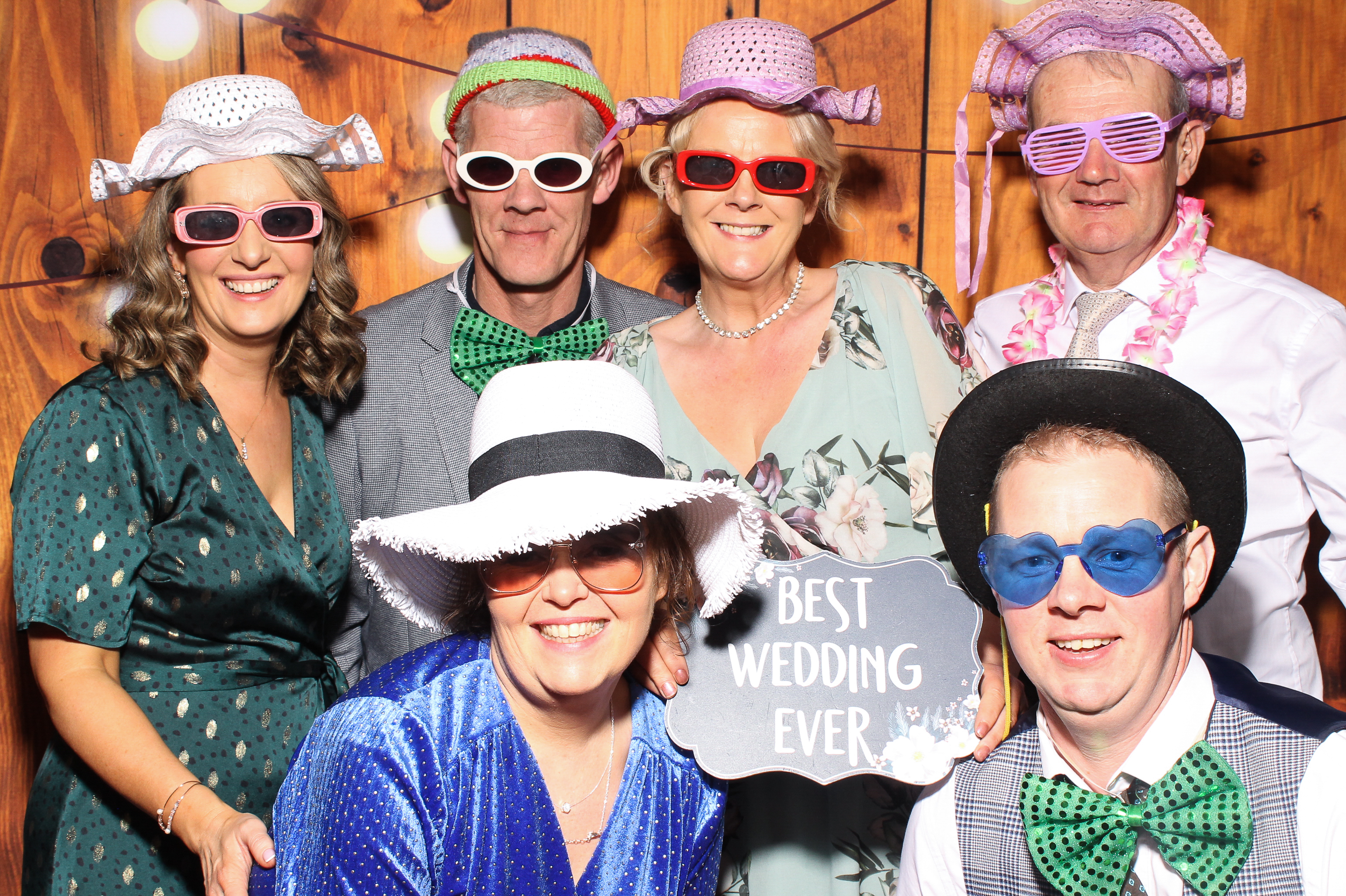 Emer & Conor's Wedding | View more photos from the event at gallery.snapmagic.ie/u/SnapMagic/Emer-Conors-Wedding
