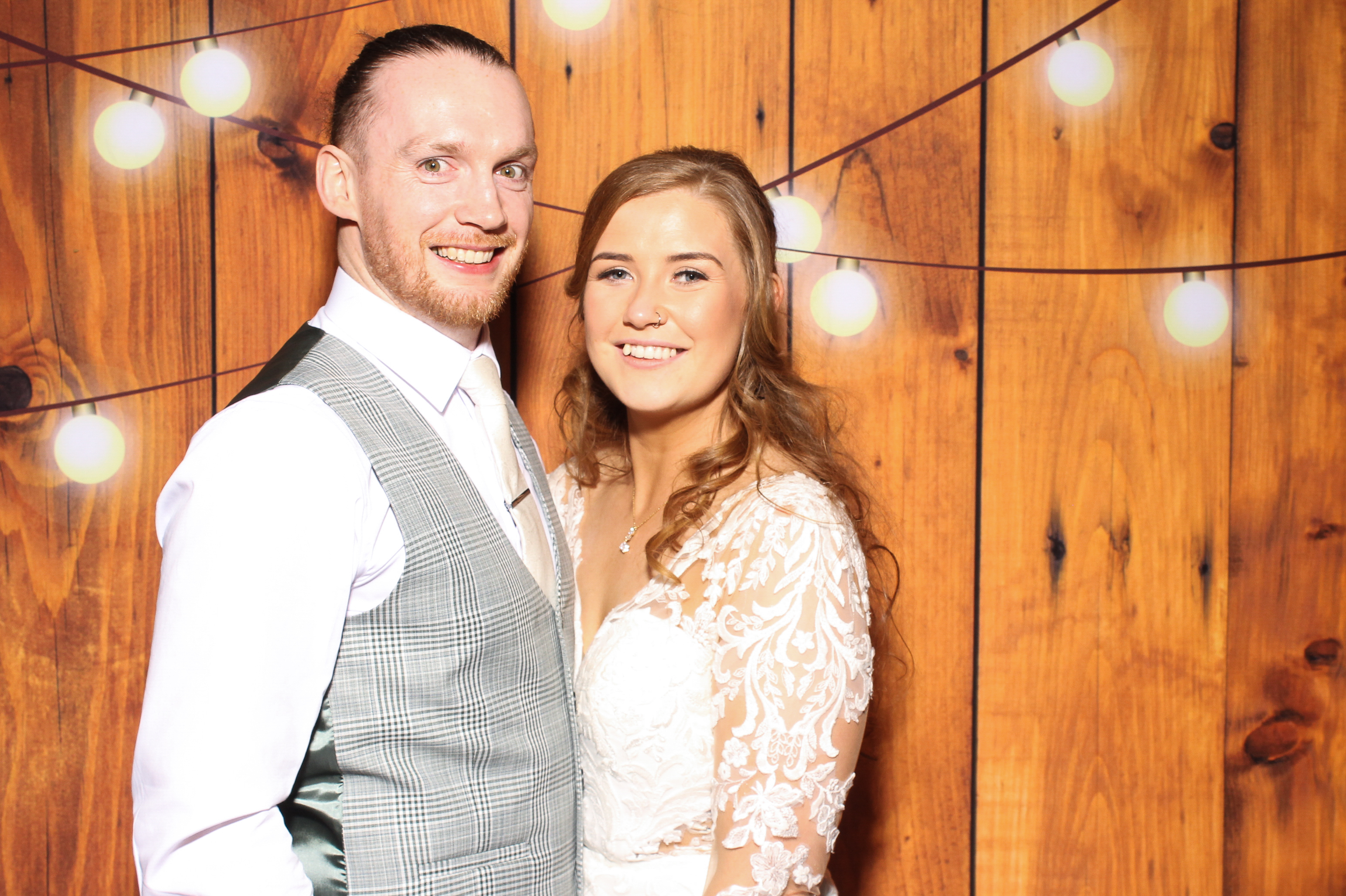Emer & Conor's Wedding | View more photos from the event at gallery.snapmagic.ie/u/SnapMagic/Emer-Conors-Wedding