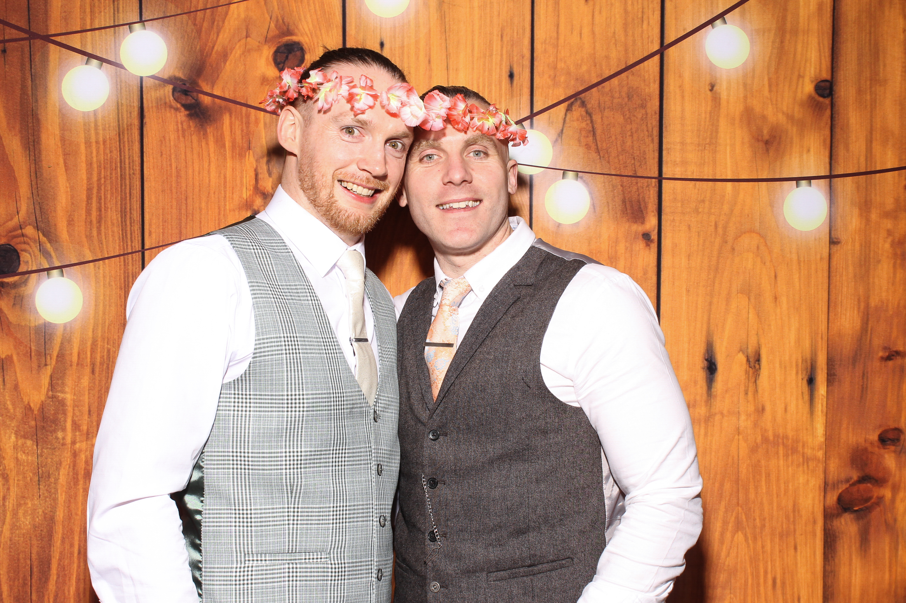 Emer & Conor's Wedding | View more photos from the event at gallery.snapmagic.ie/u/SnapMagic/Emer-Conors-Wedding