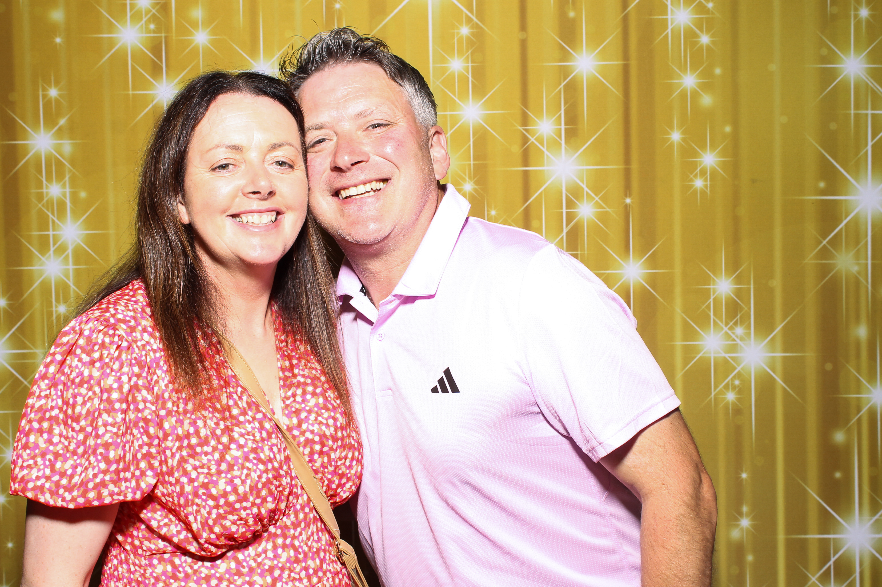 Emma & Niall | View more photos from the event at gallery.snapmagic.ie/u/SnapMagic/Emma-Niall