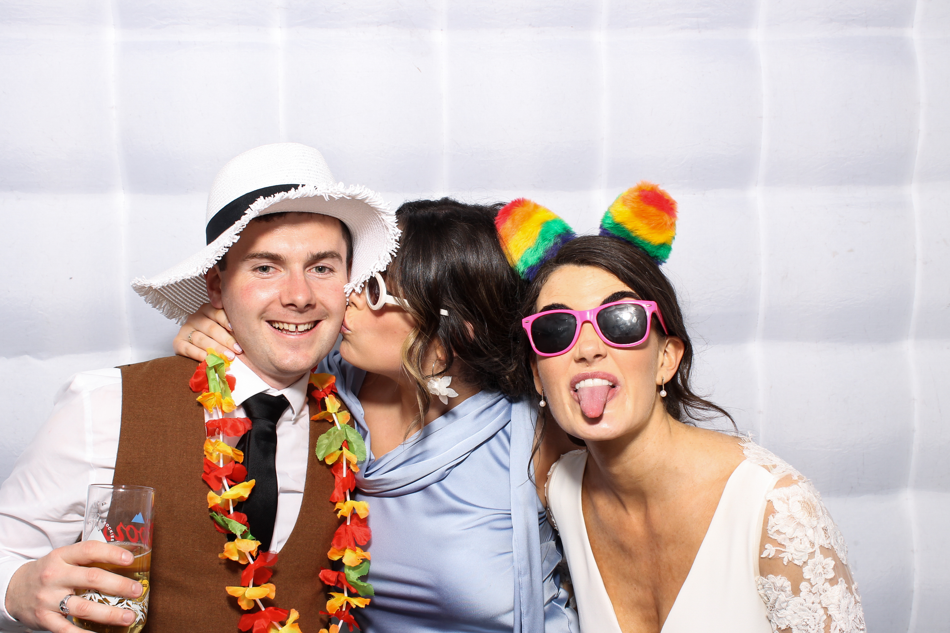 Grace & Fearghal's Wedding | View more photos from the event at gallery.snapmagic.ie/u/SnapMagic/Grace-Fearghals-Wedding
