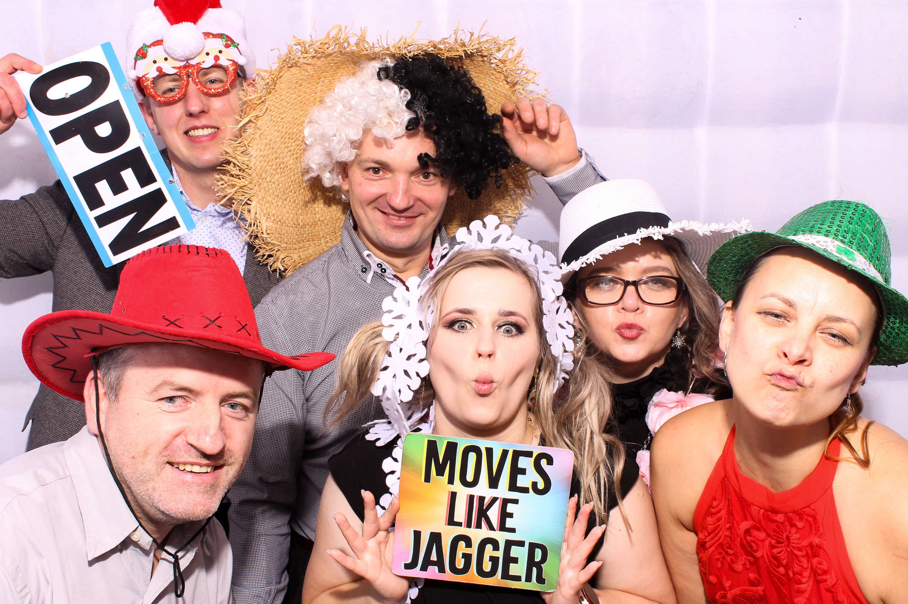 Integer Christmas Party 2024 | View more photos from the event at gallery.snapmagic.ie/u/SnapMagic/Integer-Christmas-Party-2024
