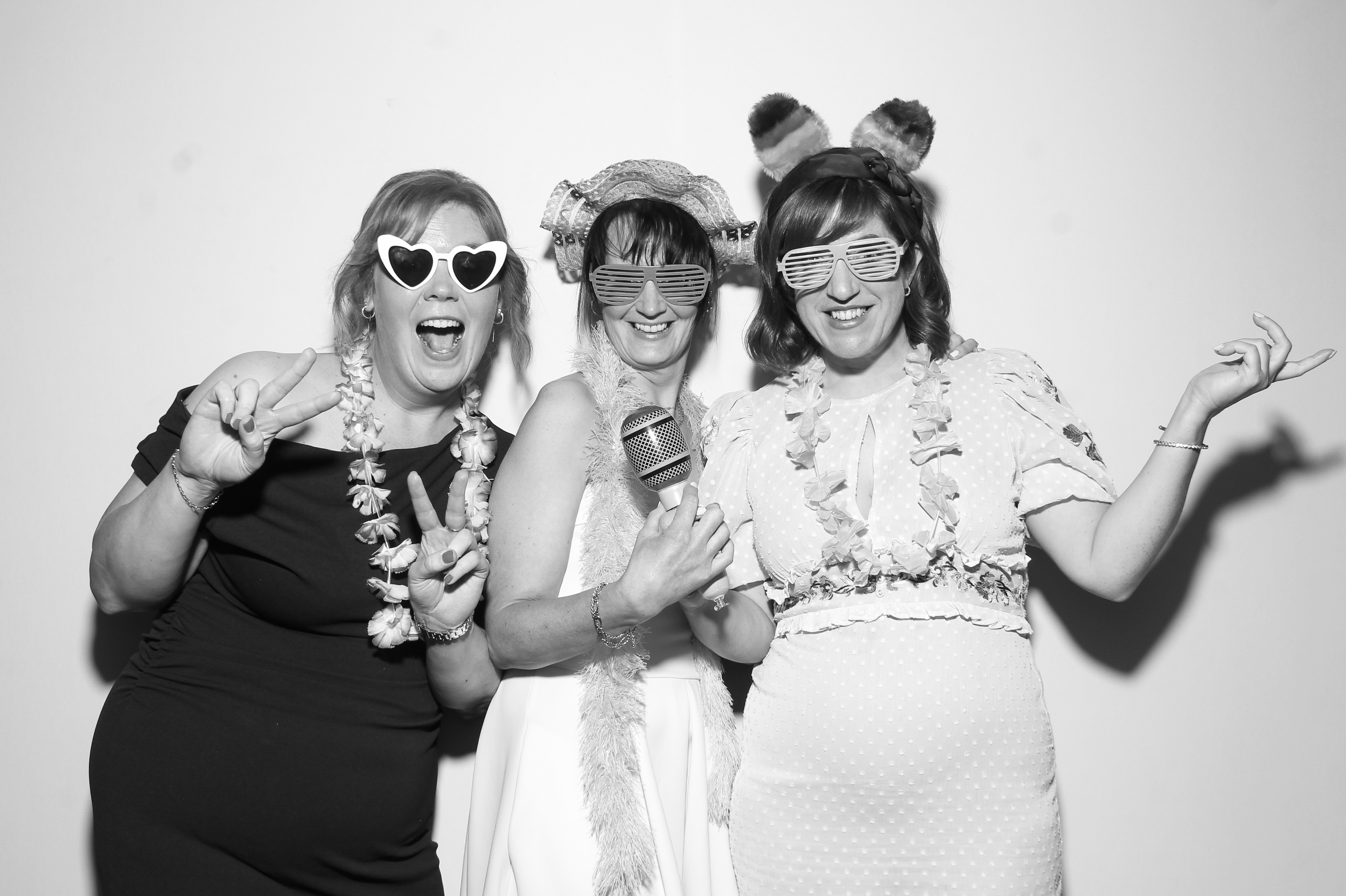 Kaitlyn & Raymond's Wedding | View more photos from the event at gallery.snapmagic.ie/u/SnapMagic/Kaitlyn-Raymonds-Wedding