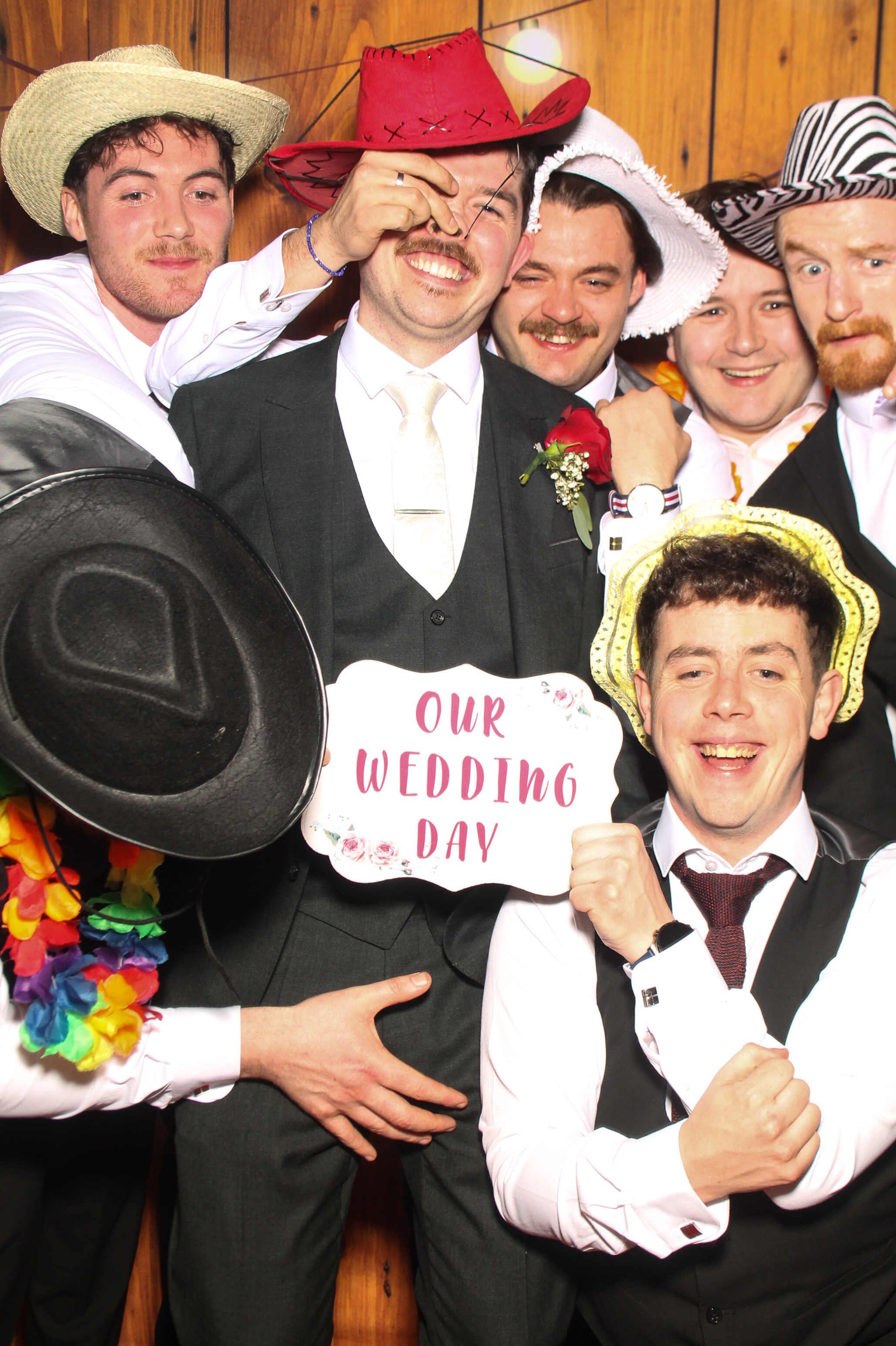Kate & Ryan's Wedding | View more photos from the event at gallery.snapmagic.ie/u/SnapMagic/Kate-Ryans-Wedding