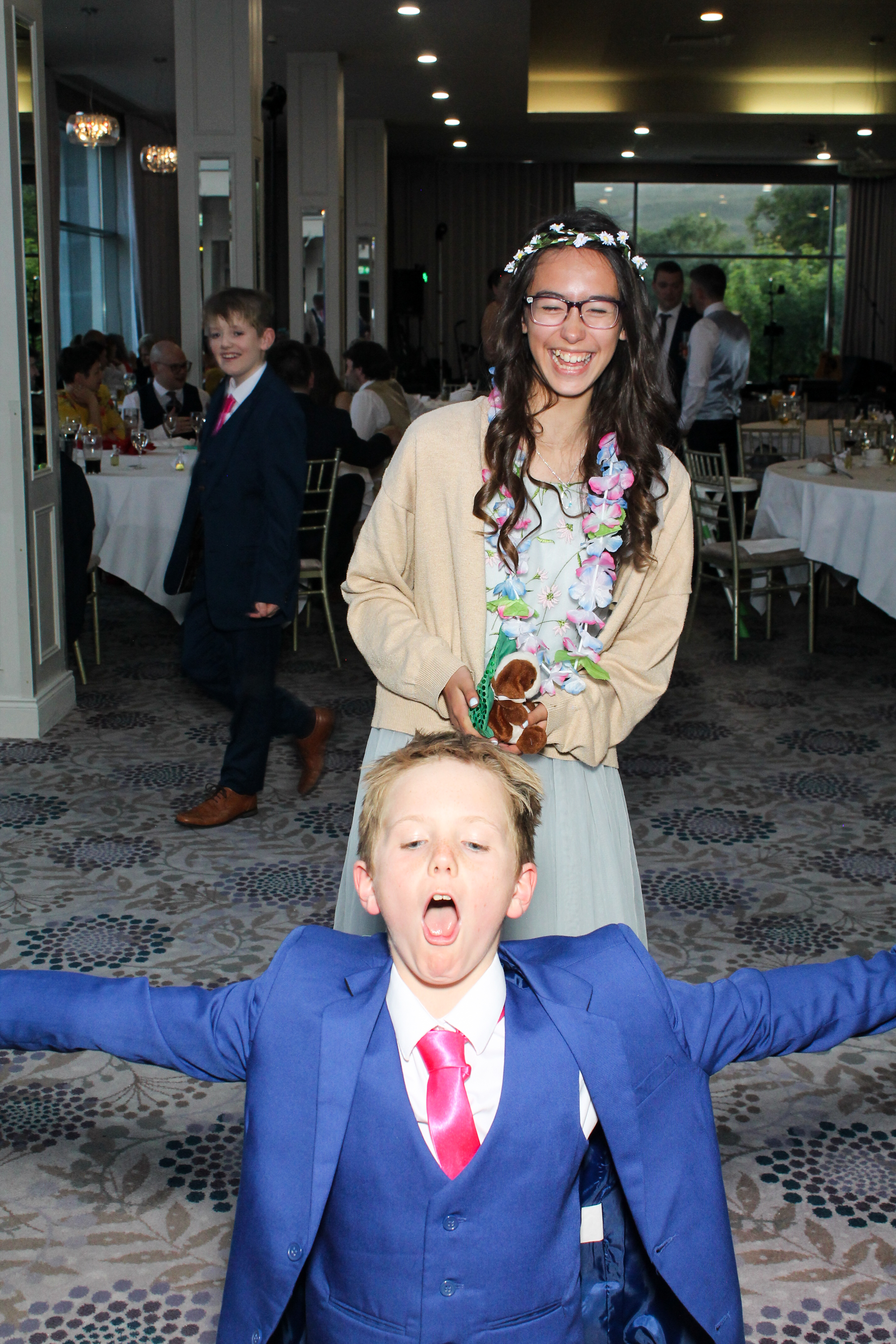 Kirsty & Toby | View more photos from the event at gallery.snapmagic.ie/u/SnapMagic/Kirsty-Toby