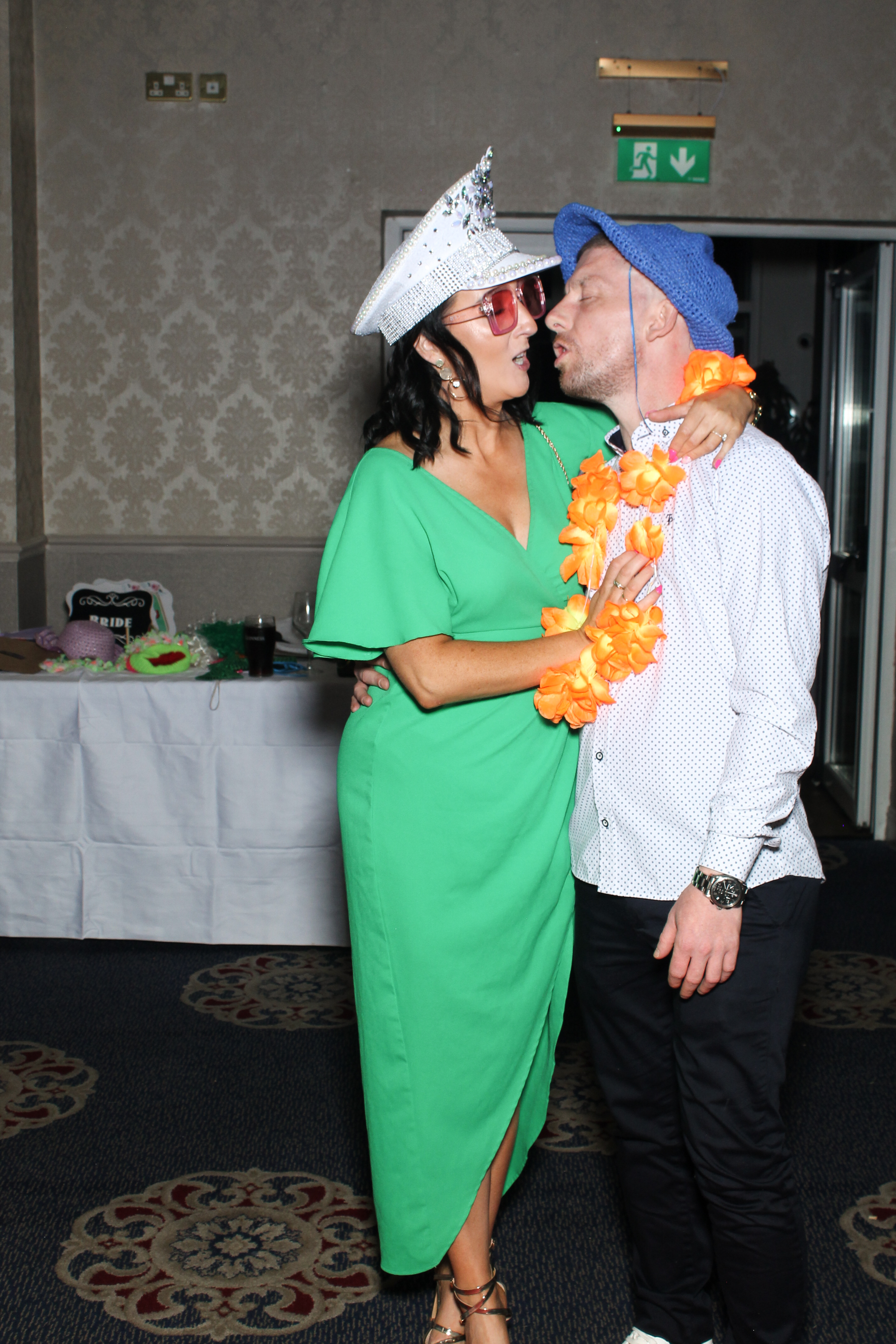 Laura & Declan | View more photos from the event at gallery.snapmagic.ie/u/SnapMagic/Laura-Declan