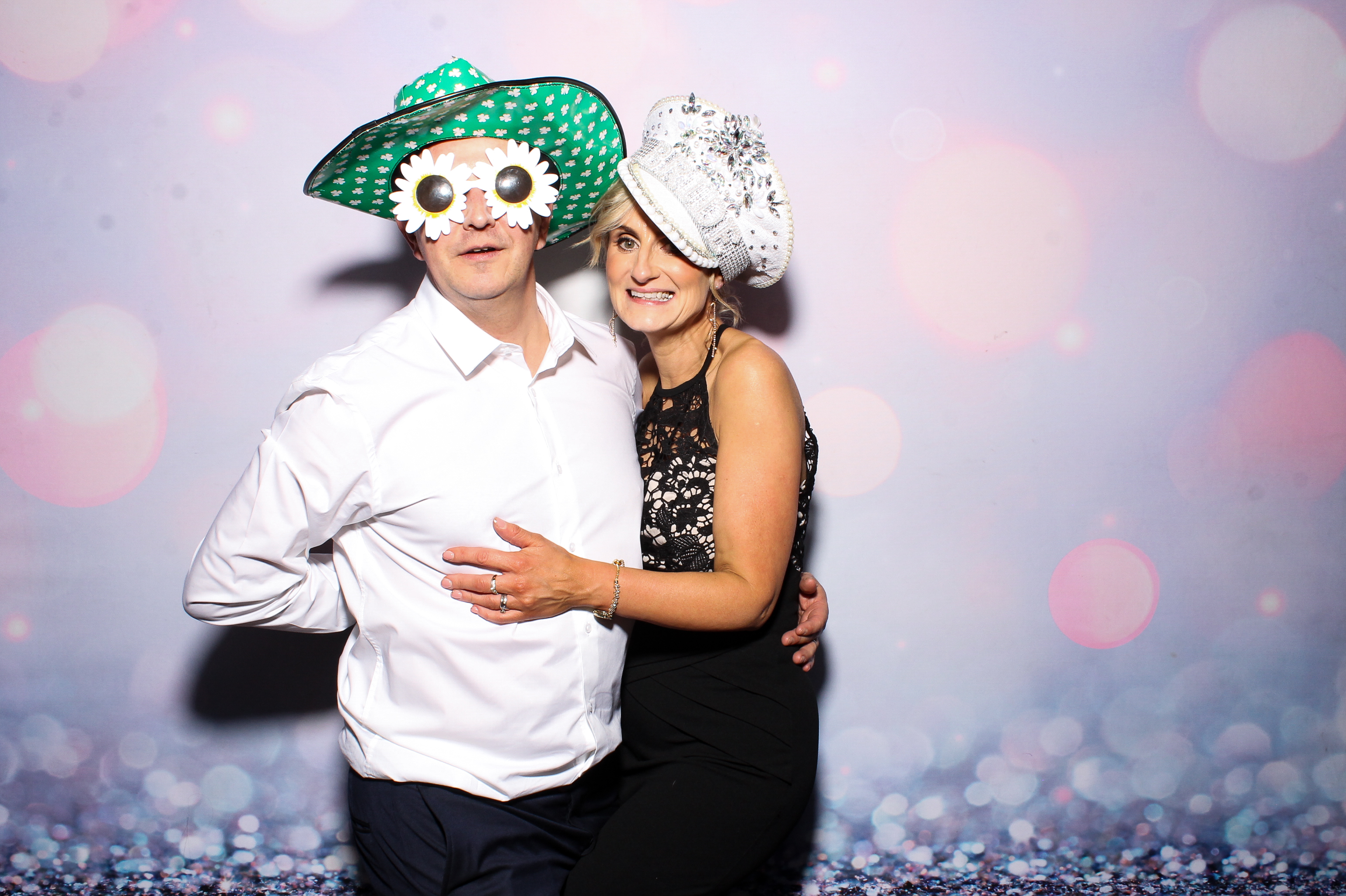 Lisa & Alan | View more photos from the event at gallery.snapmagic.ie/u/SnapMagic/Lisa-Alan