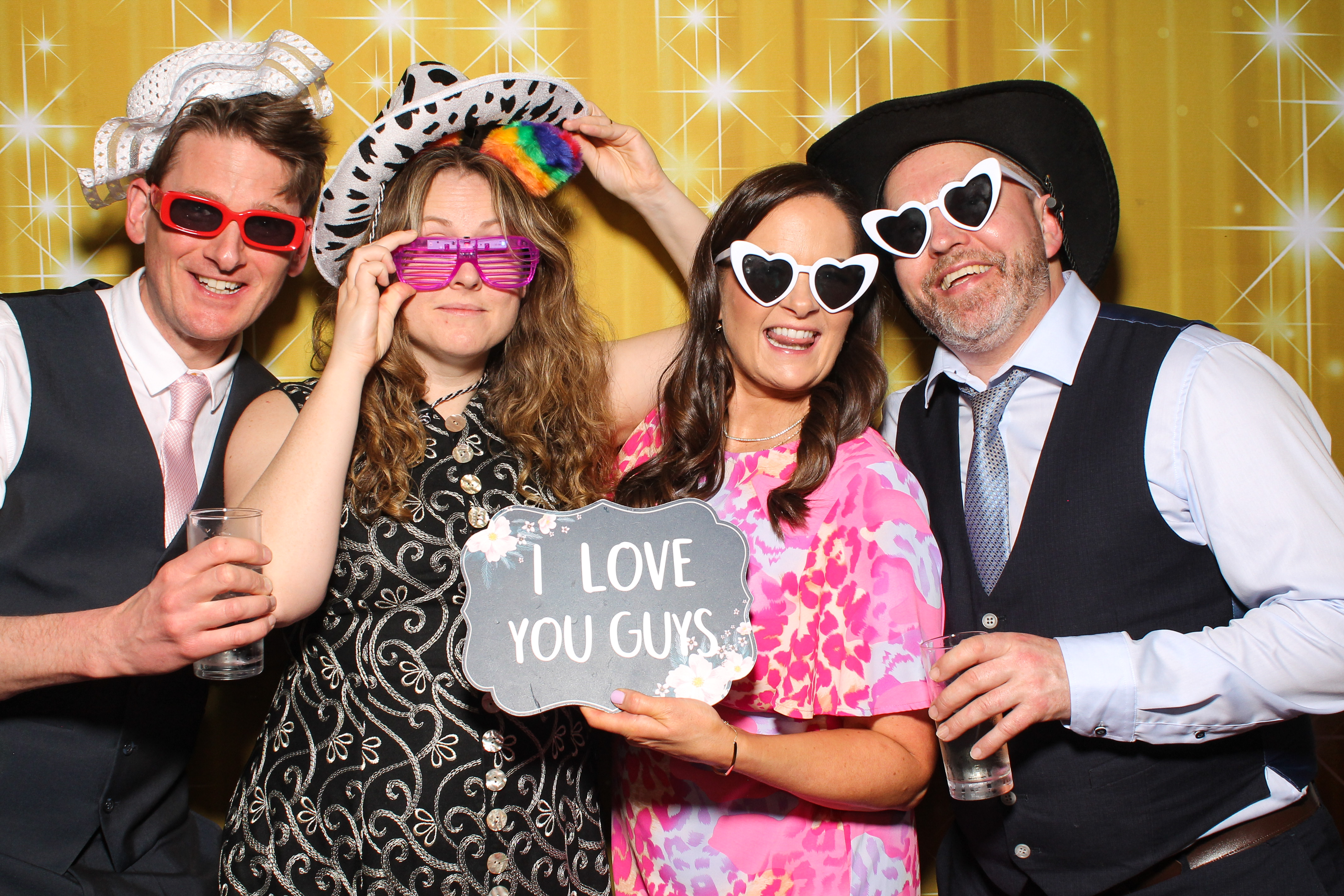 Lorraine & David's Wedding | View more photos from the event at gallery.snapmagic.ie/u/SnapMagic/Lorraine-Davids-Wedding