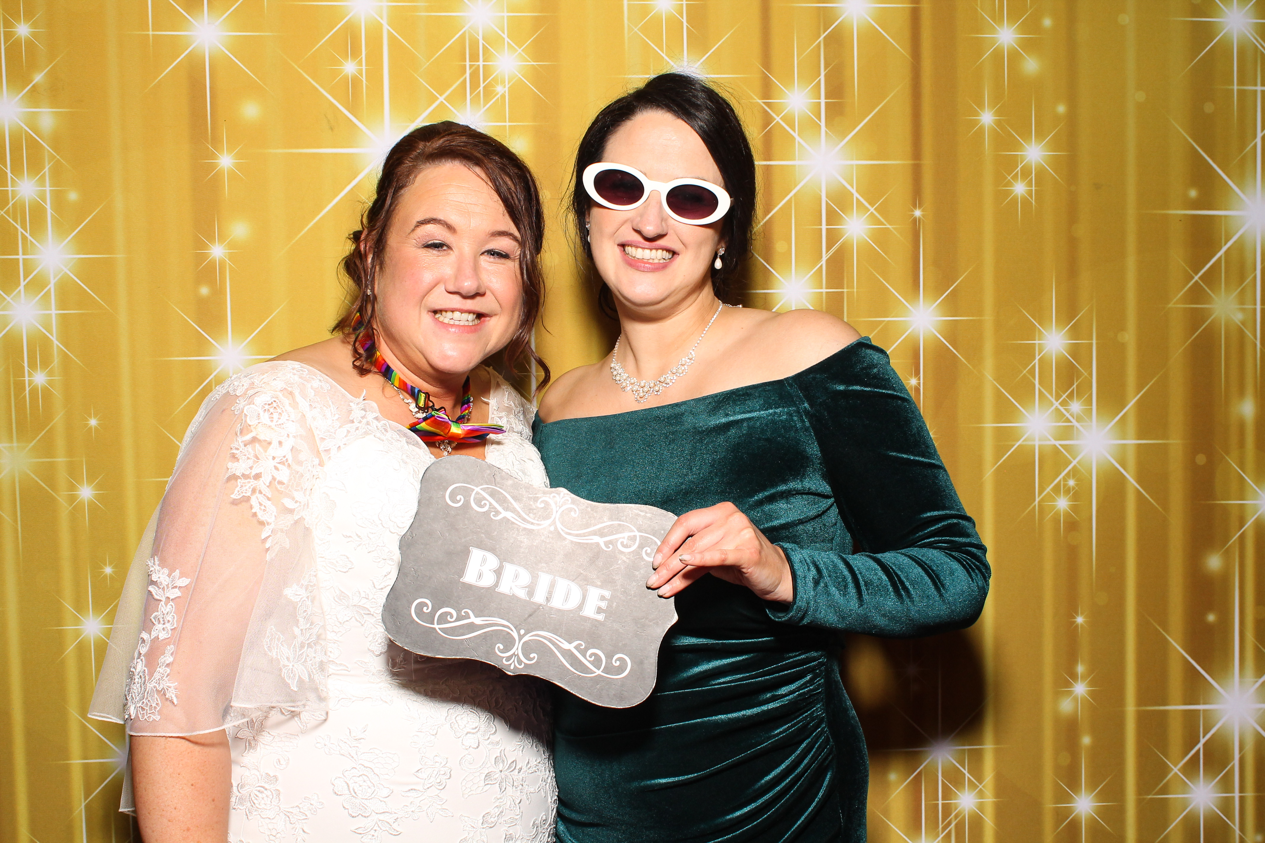 Lorraine & David's Wedding | View more photos from the event at gallery.snapmagic.ie/u/SnapMagic/Lorraine-Davids-Wedding