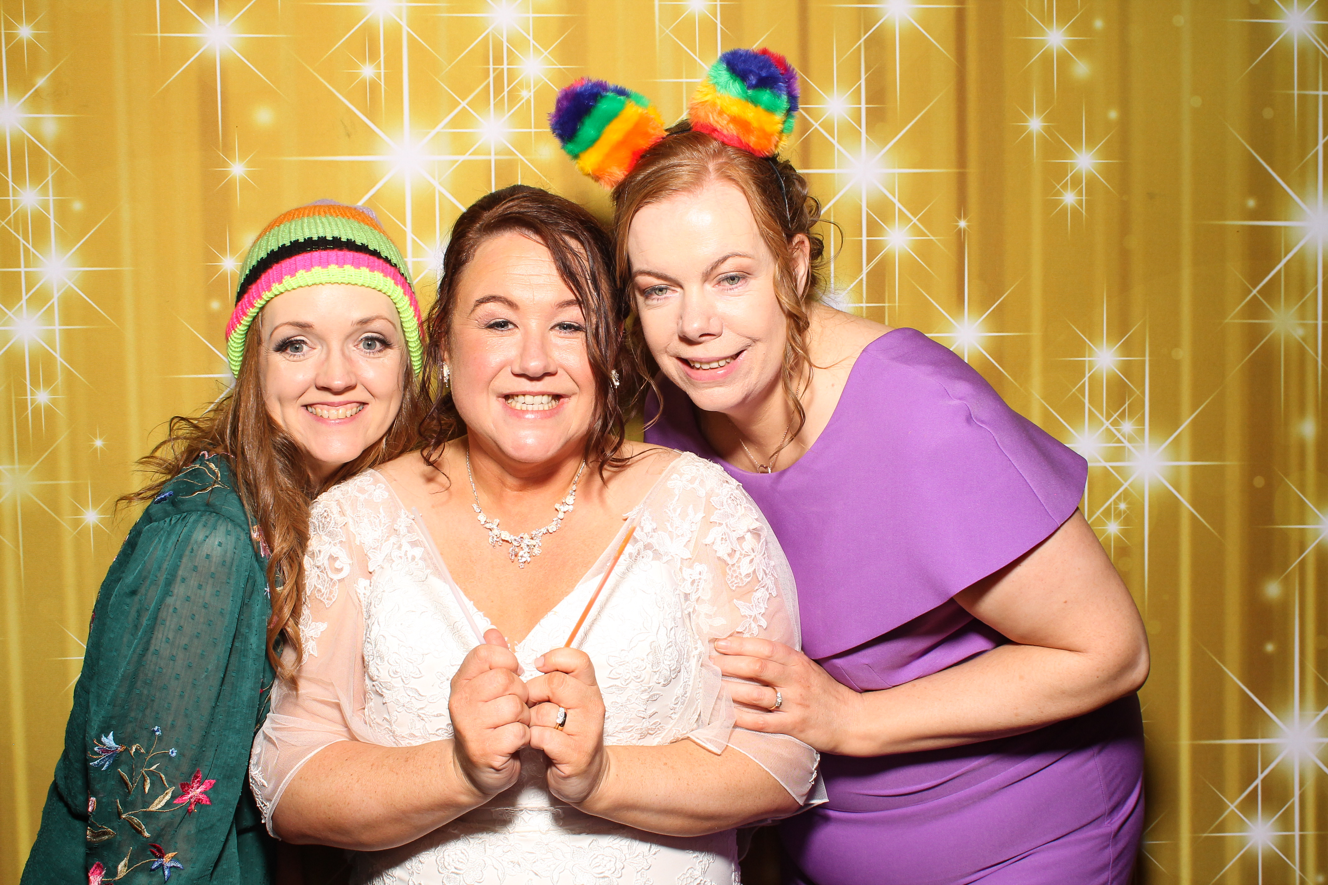Lorraine & David's Wedding | View more photos from the event at gallery.snapmagic.ie/u/SnapMagic/Lorraine-Davids-Wedding