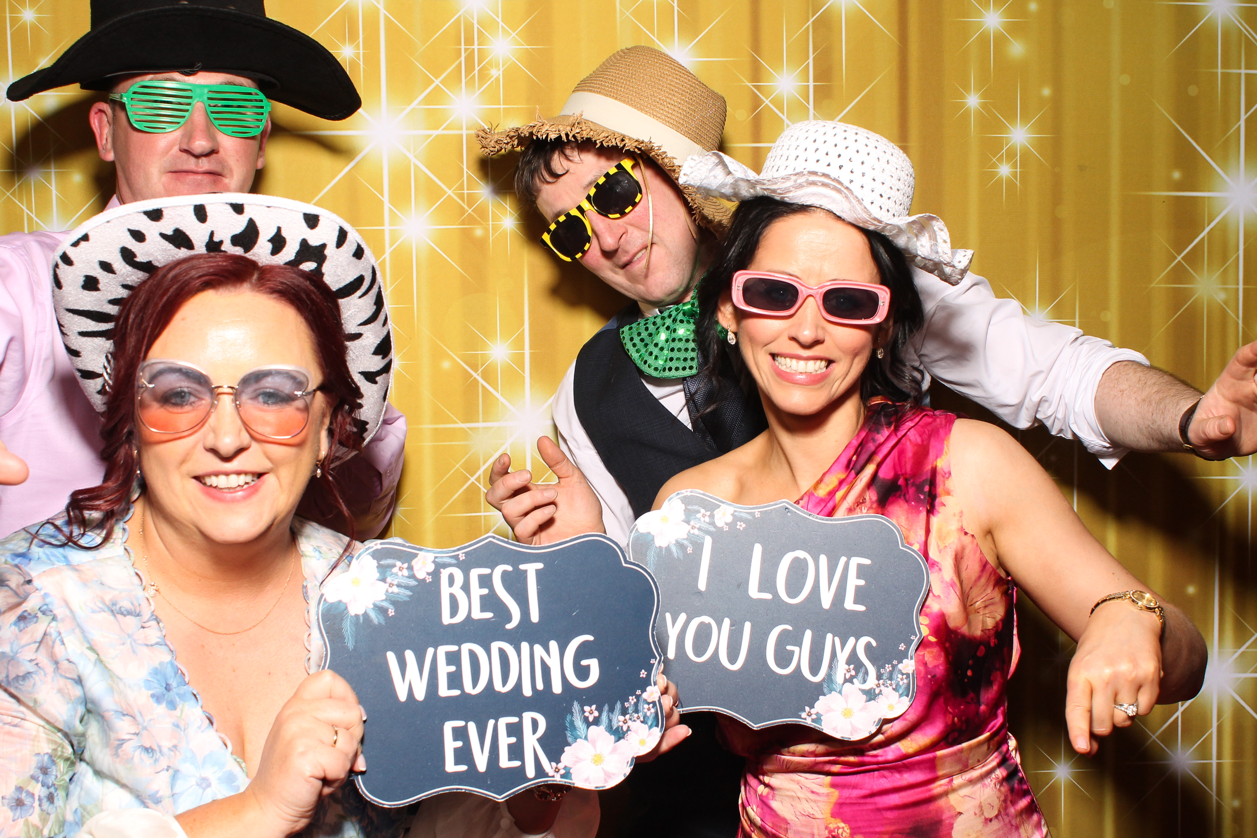 Lorraine & David's Wedding | View more photos from the event at gallery.snapmagic.ie/u/SnapMagic/Lorraine-Davids-Wedding