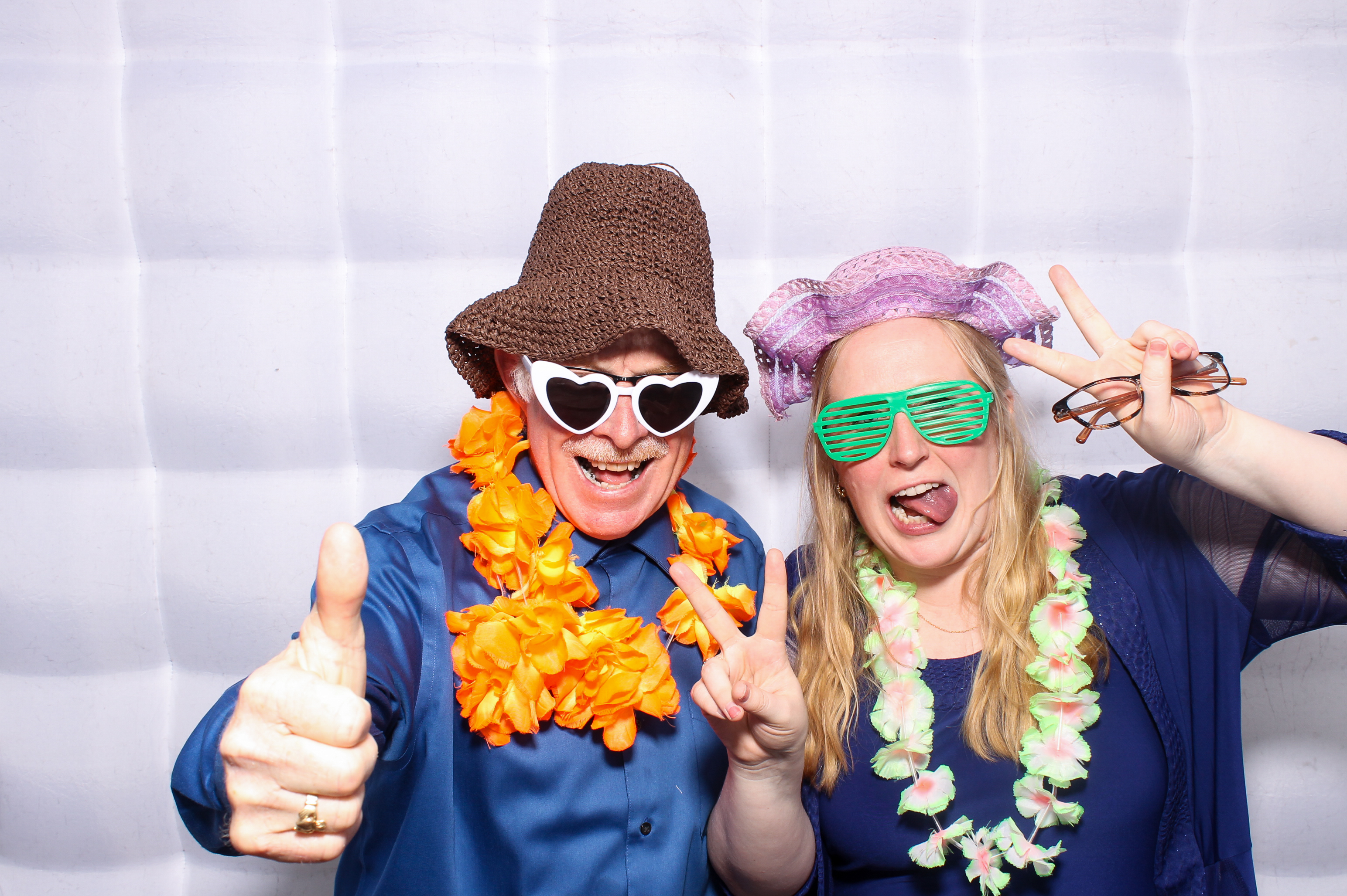Louise & Shaun | View more photos from the event at gallery.snapmagic.ie/u/SnapMagic/Louise-Shaun