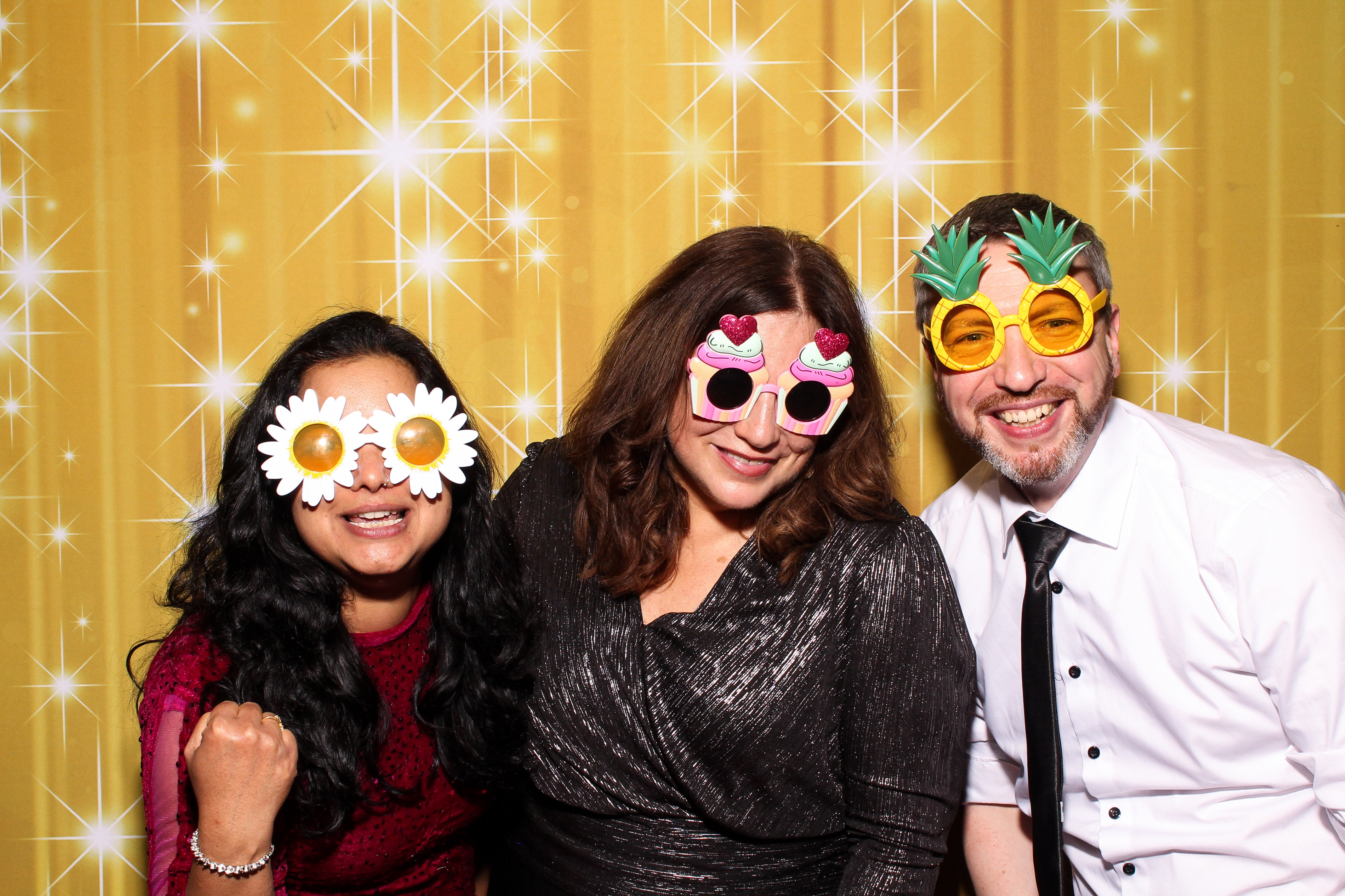 MAWDY Las Vegas Christmas Party 2025 | View more photos from the event at gallery.snapmagic.ie/u/SnapMagic/MAWDY-Las-Vegas-Christmas-Party-2025