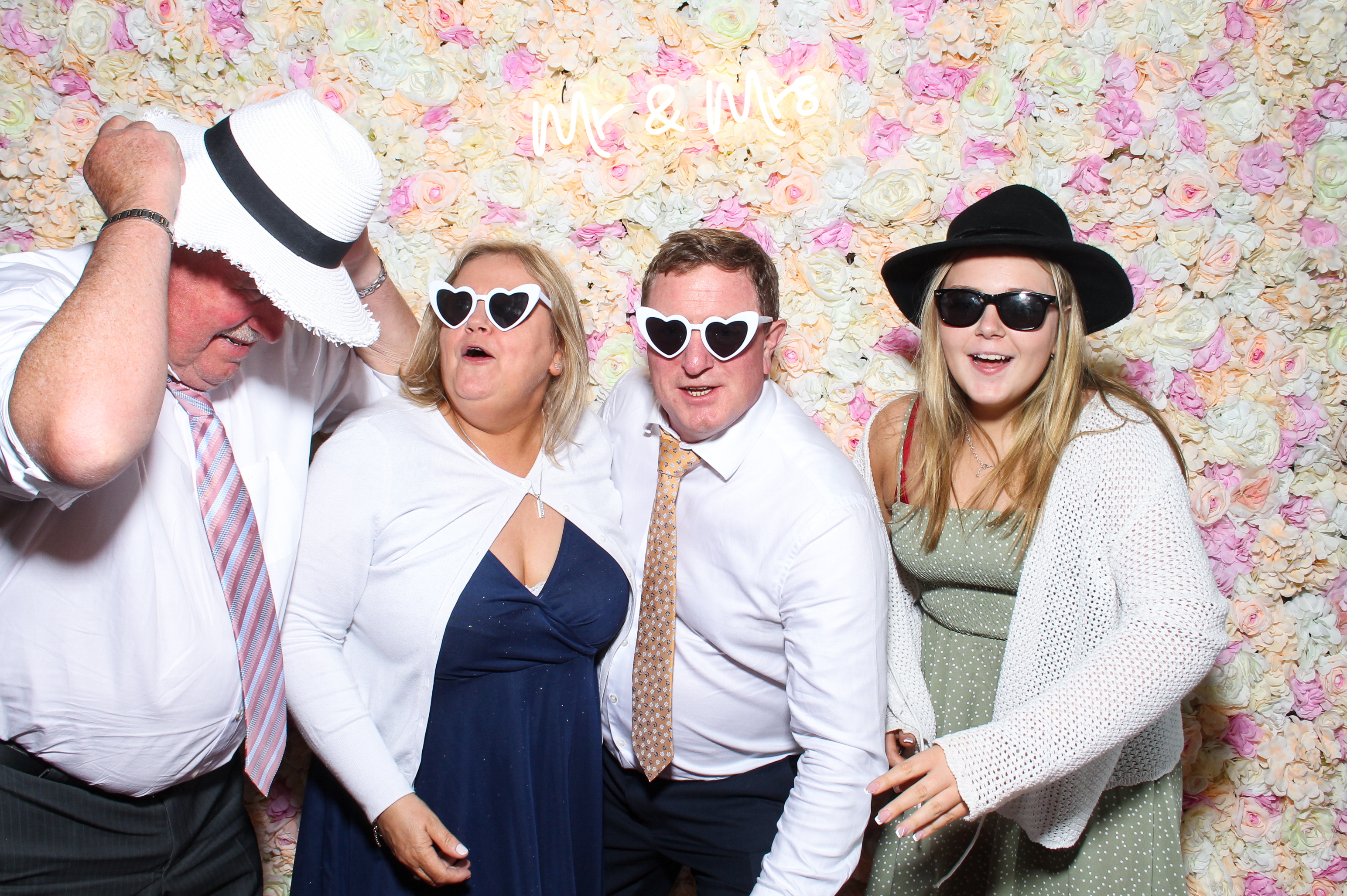 Nicole & Kieran's Wedding | View more photos from the event at gallery.snapmagic.ie/u/SnapMagic/Nicole-Kierans-Wedding