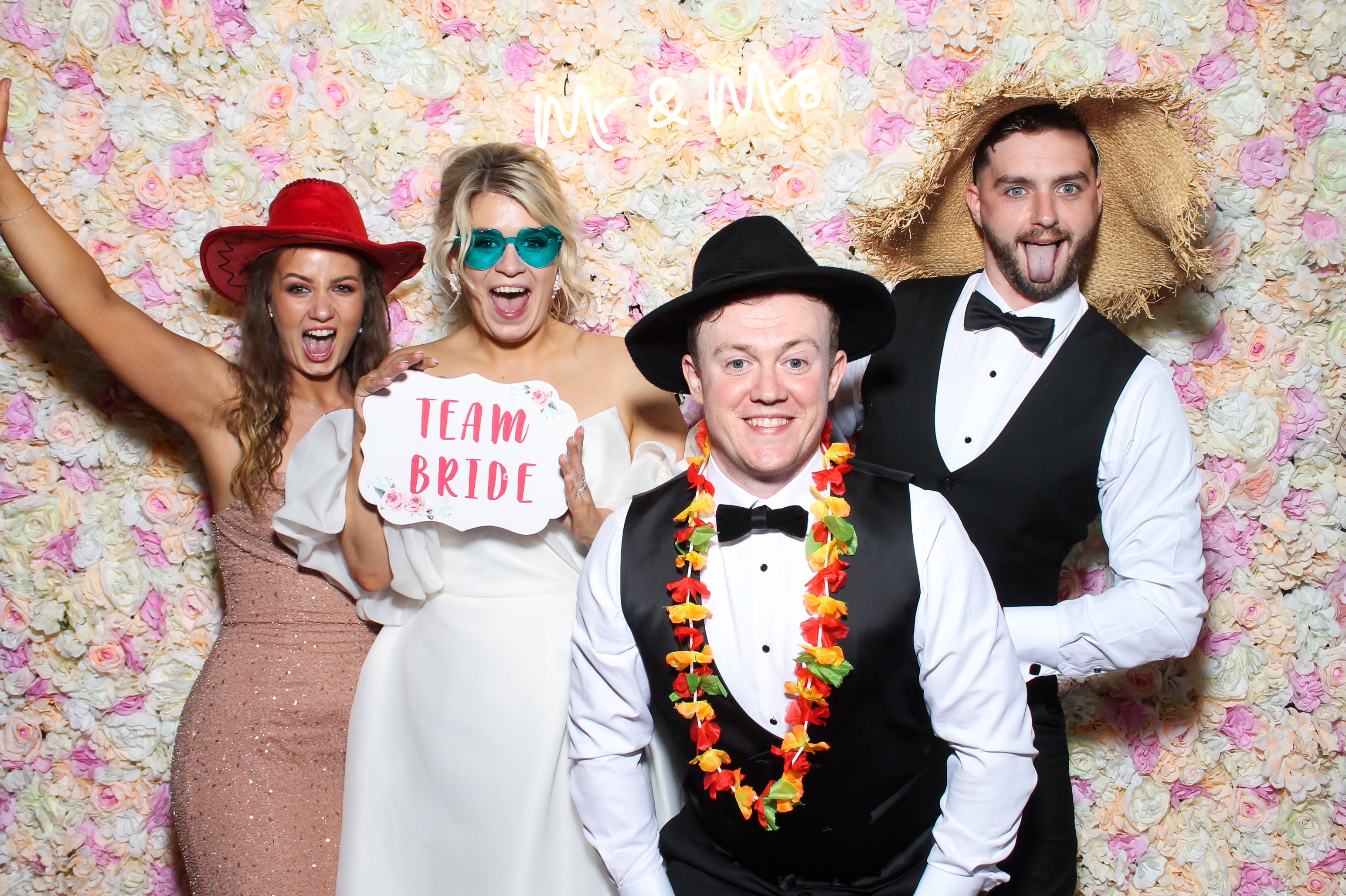 Nicole & Kieran's Wedding | View more photos from the event at gallery.snapmagic.ie/u/SnapMagic/Nicole-Kierans-Wedding