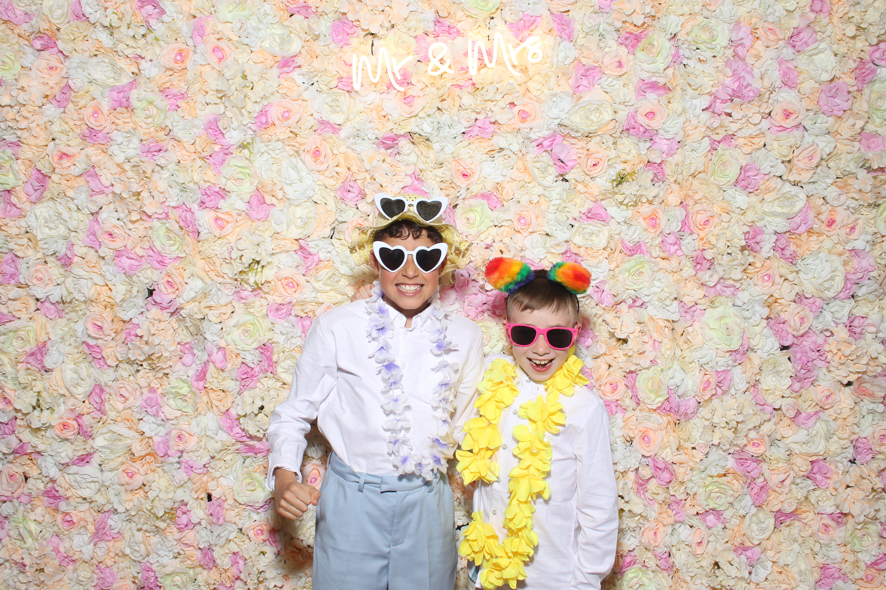 Nicole & Kieran's Wedding | View more photos from the event at gallery.snapmagic.ie/u/SnapMagic/Nicole-Kierans-Wedding