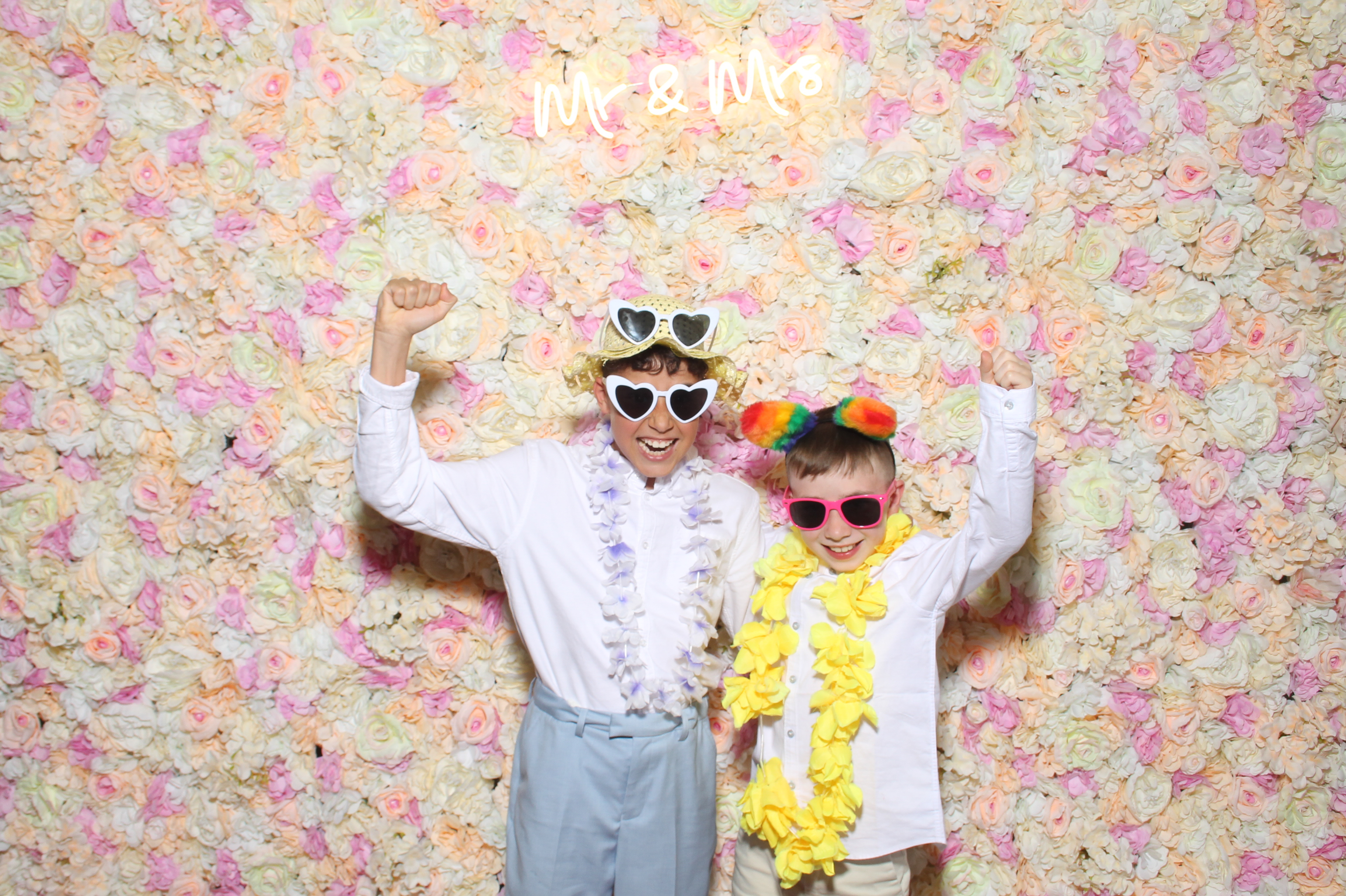 Nicole & Kieran's Wedding | View more photos from the event at gallery.snapmagic.ie/u/SnapMagic/Nicole-Kierans-Wedding